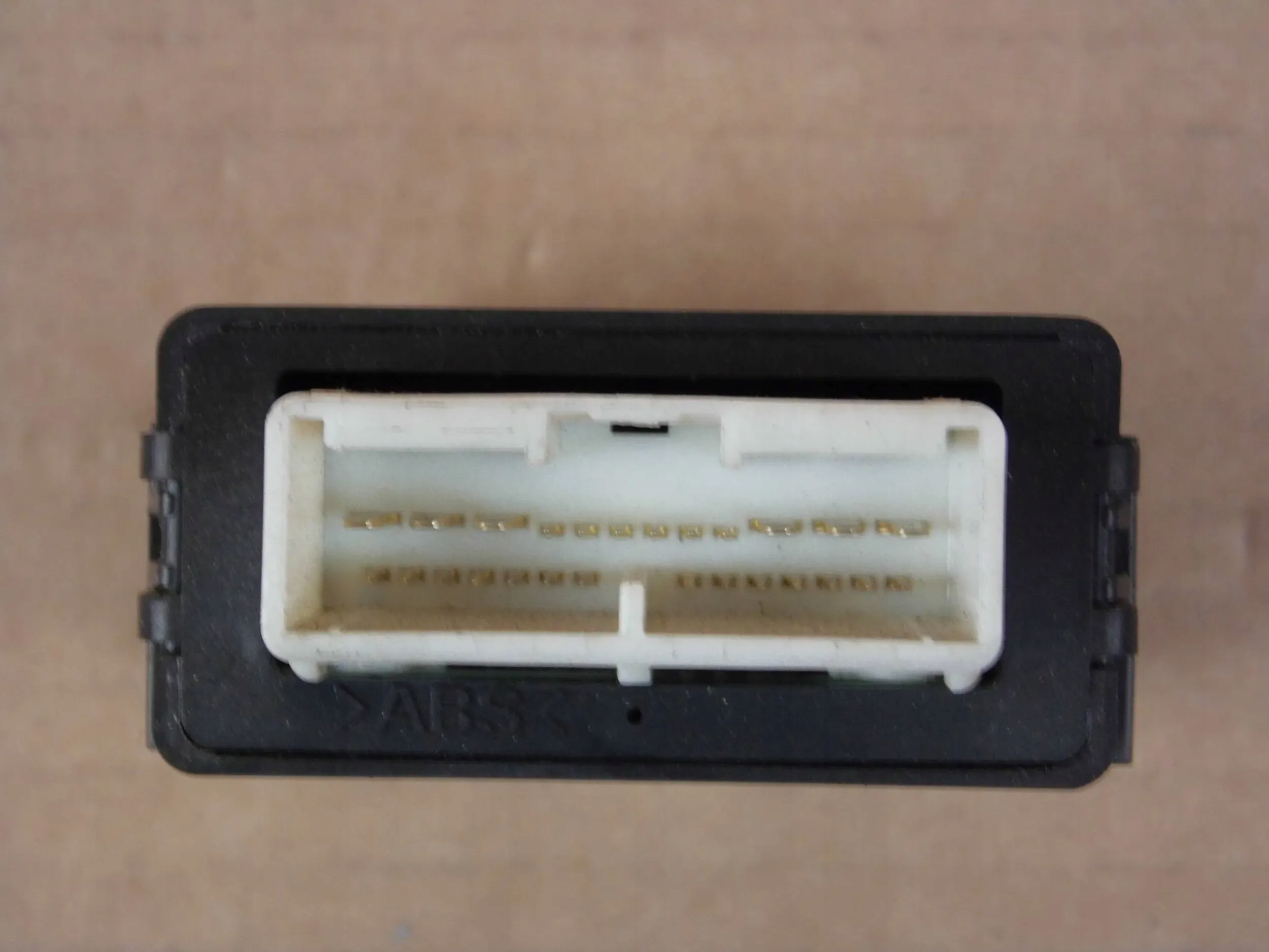 Toyota Auris e modulo Centralina computer Relè tergicristalli 85940-02050