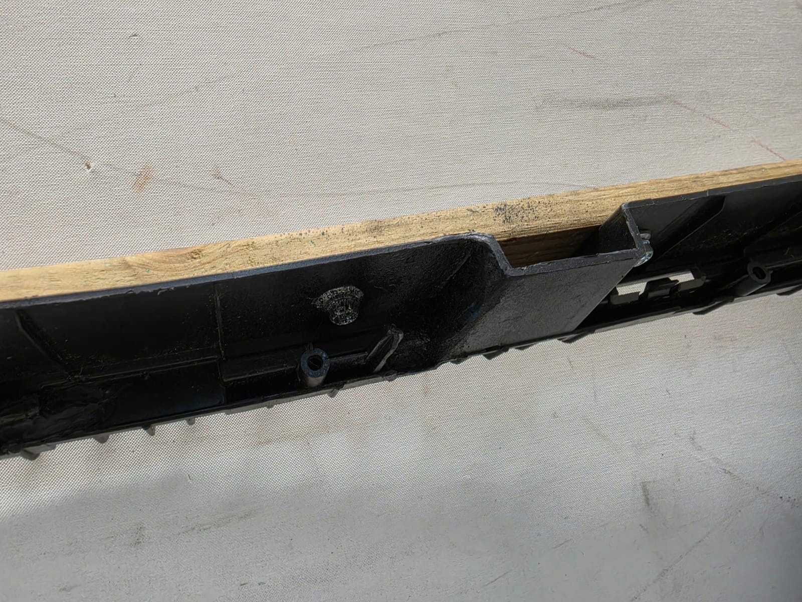 MAXUS EV30 eDELIVER3 19-> Pare choc Avant Avant
