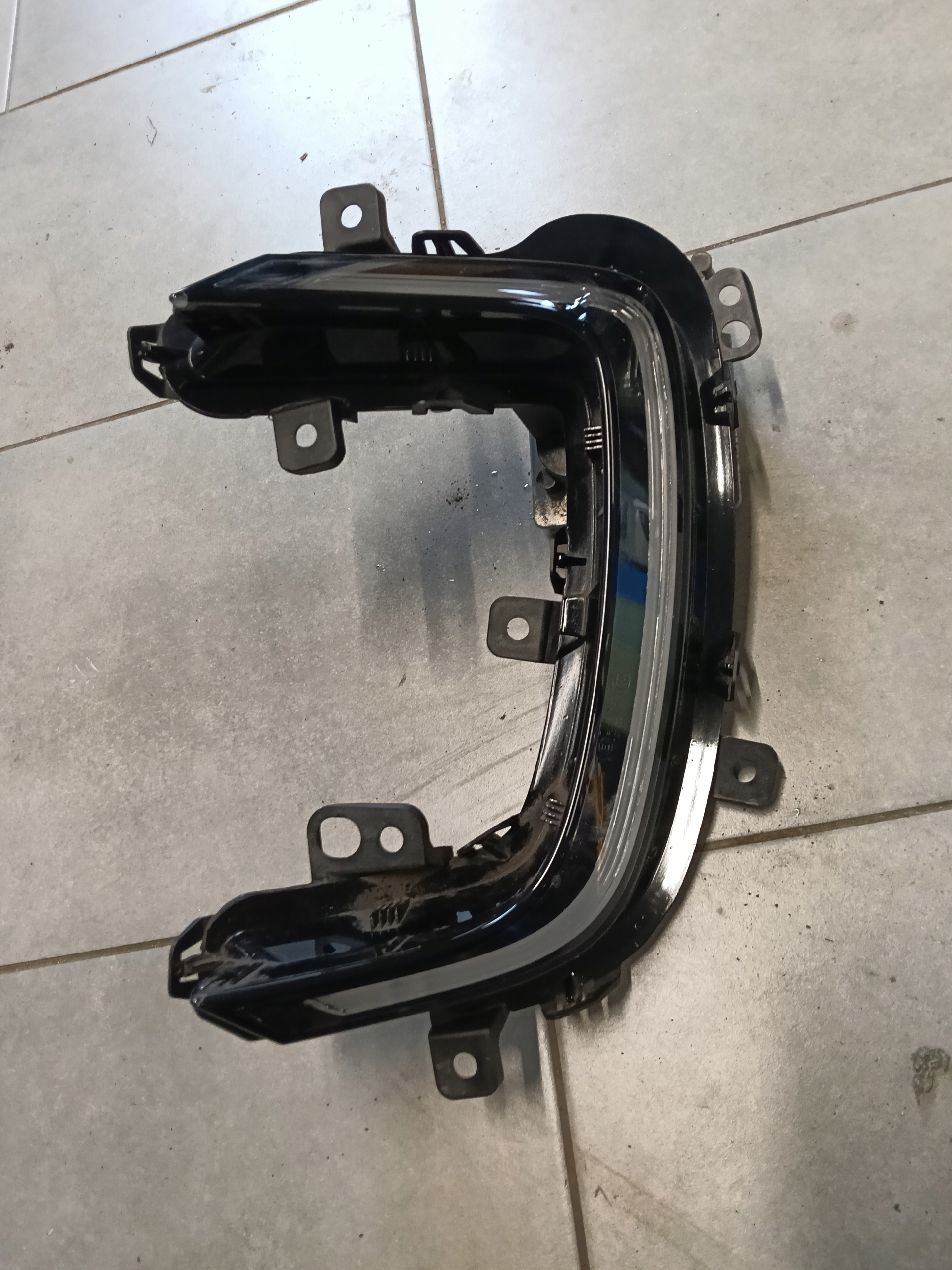 ГАЛОГЕН led vw UP e левый 12E941055E состояние