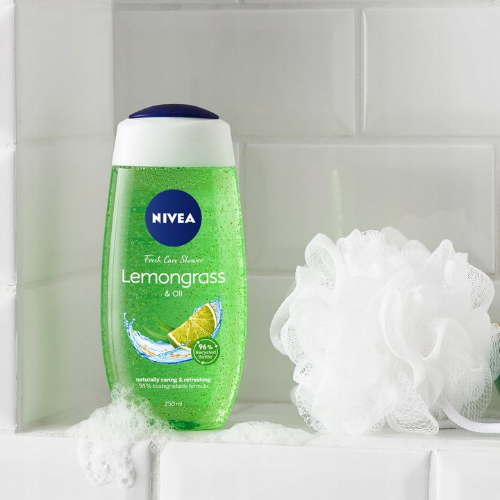 Żel pod prysznic NIVEA MIX 3 x 250ml + Kosmetyczka Marka Nivea