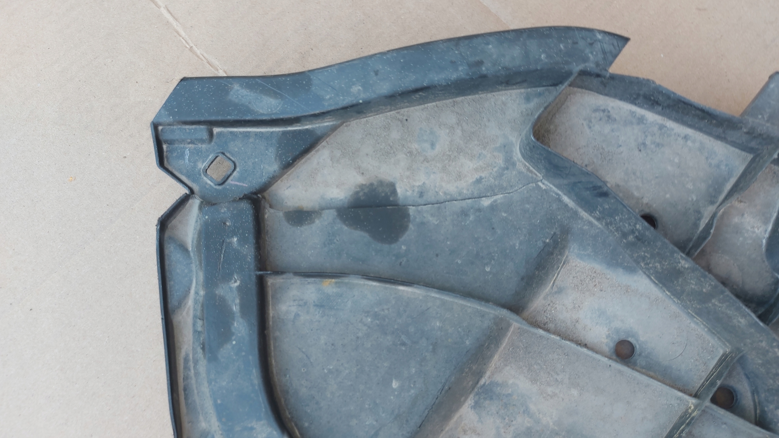 ABSORBER cover below bumper LEXUS RX IV 15