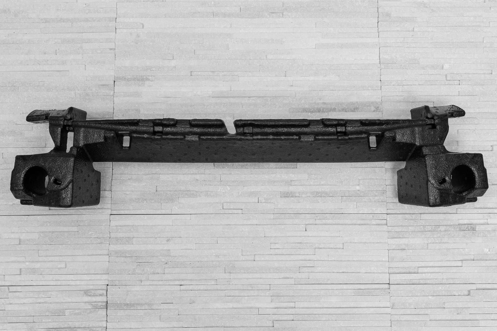 ABSORBER PRZEDNIEGO ZDERZAKA A2928850837 MERCEDES GLE W166 AMG 2015-2019 Producent części Inny