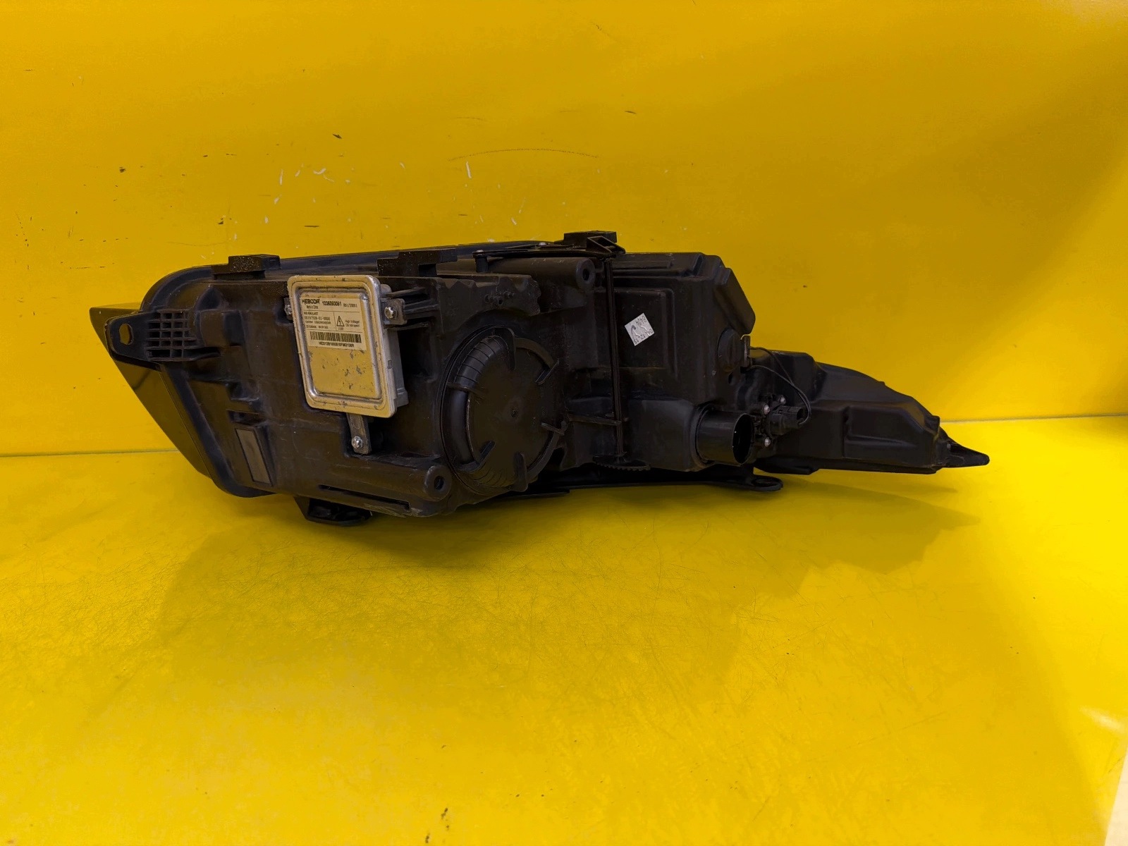 light left Range Rover Evoque and Bi-Xenon Lift 2015-2018 GJ32-13W030-EA