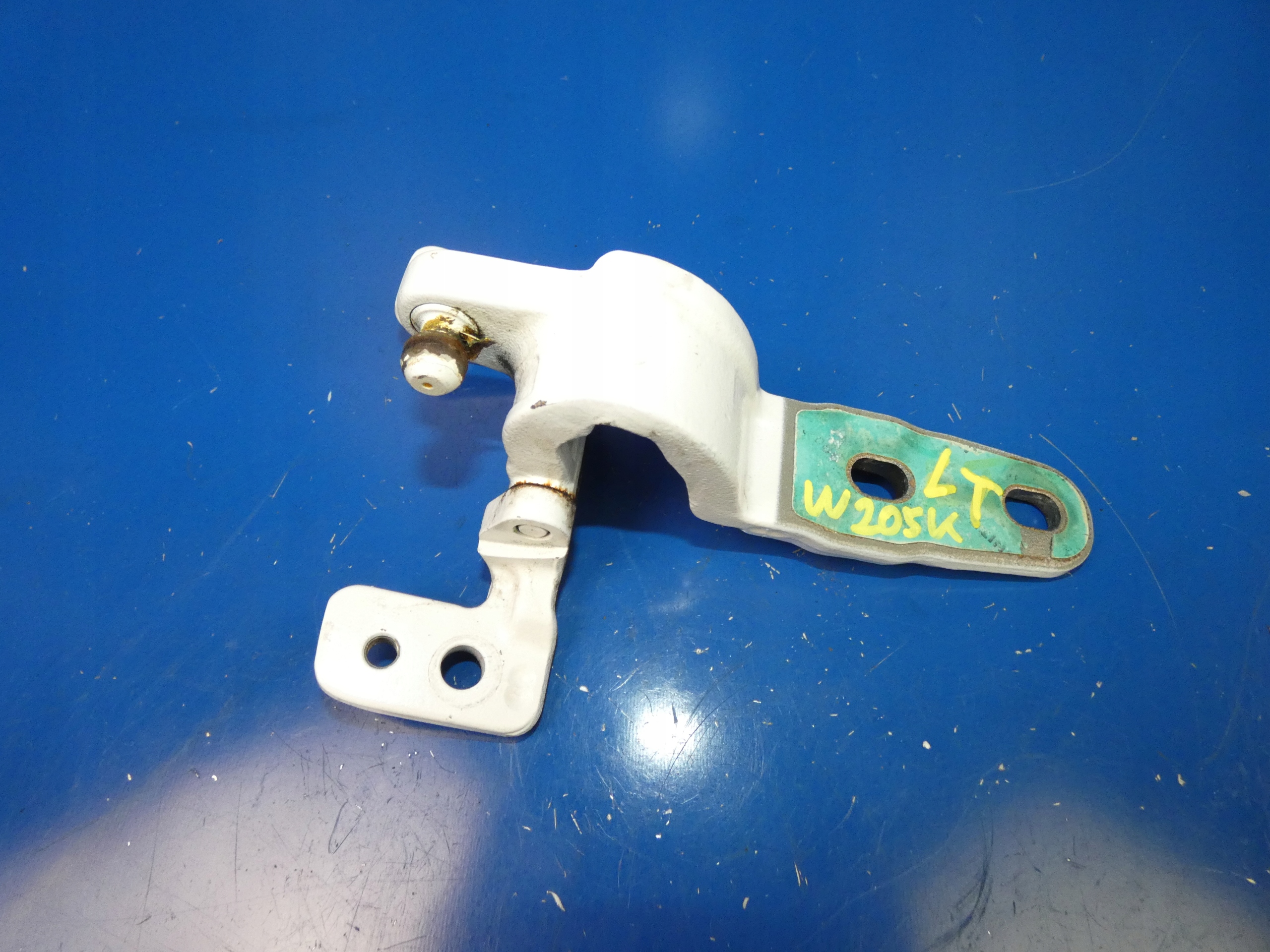 MERCEDES C KLASA W205 KOMBI hinge bonnet boot left rear part