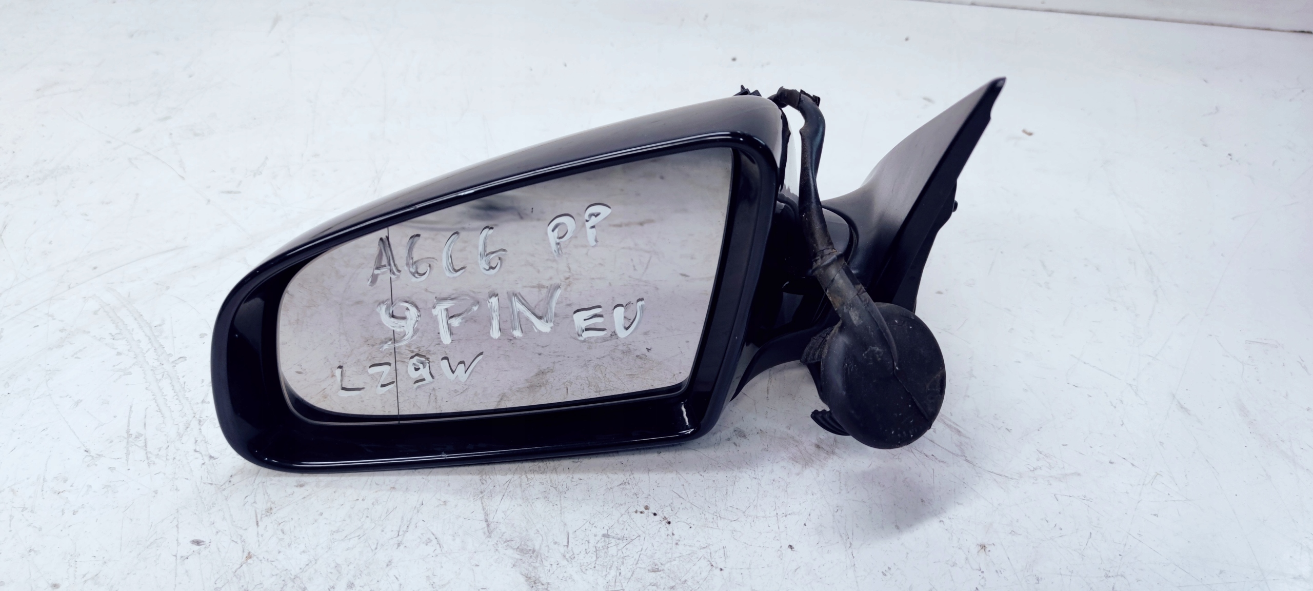 mirror left AUDI A6 C6 LZ9W 9 PIN EUROPA