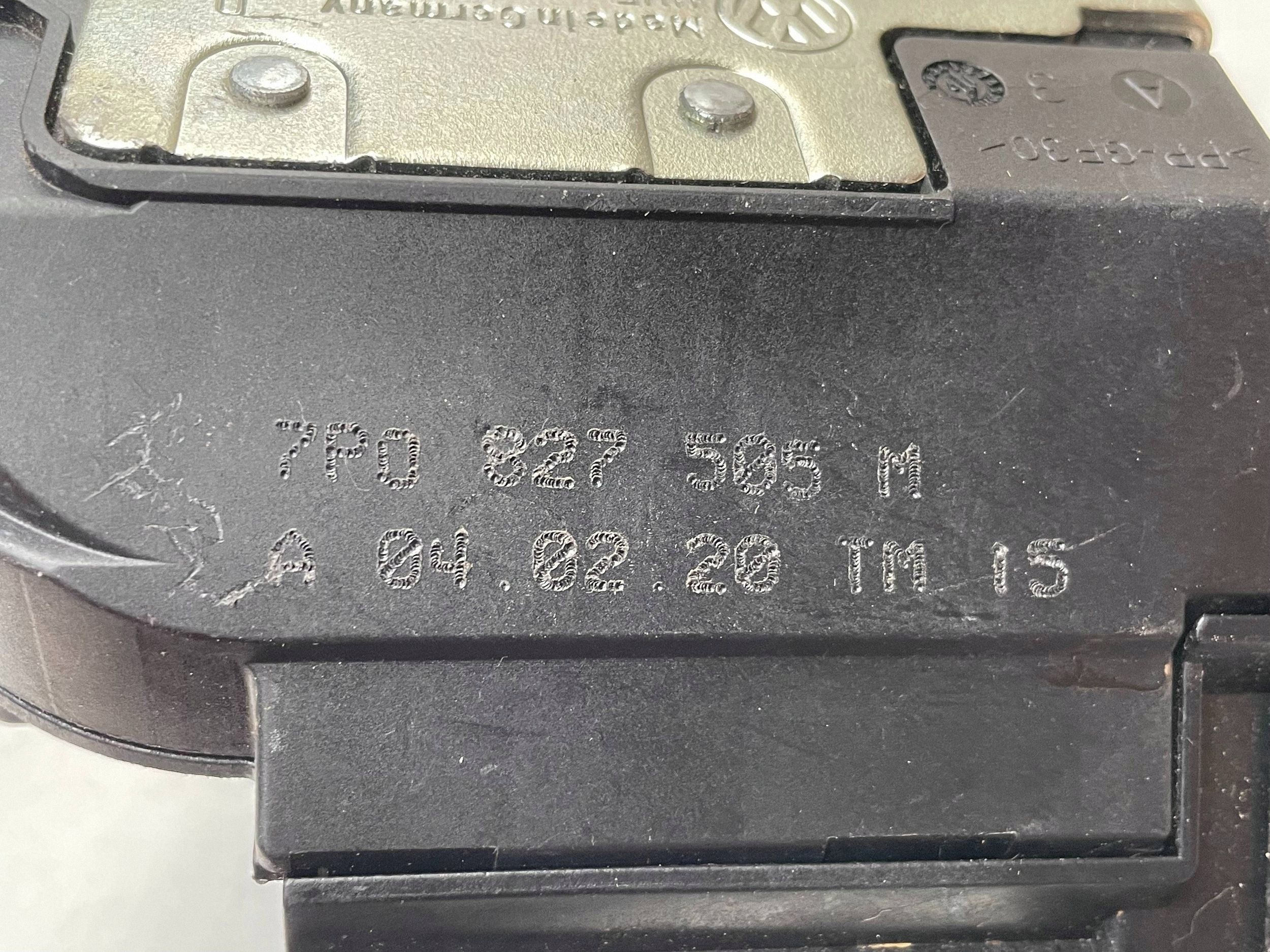 lock bonnet boot VOLKSWAGEN TOUAREG II 7P0827505M @M