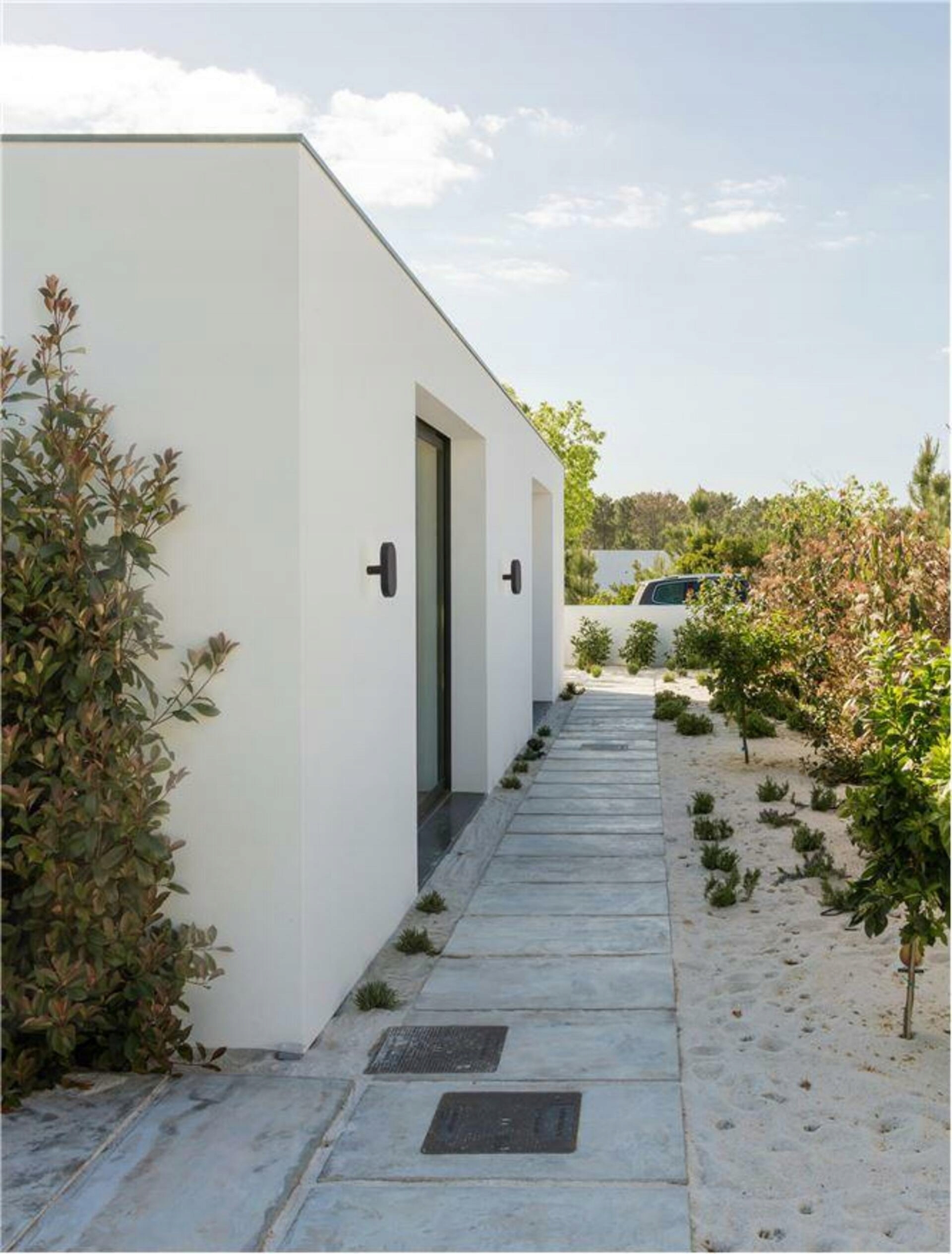 Nova Luce vonkajšie nástenné svietidlo Ofir čierny hliník a akryl Led 10.3W 30