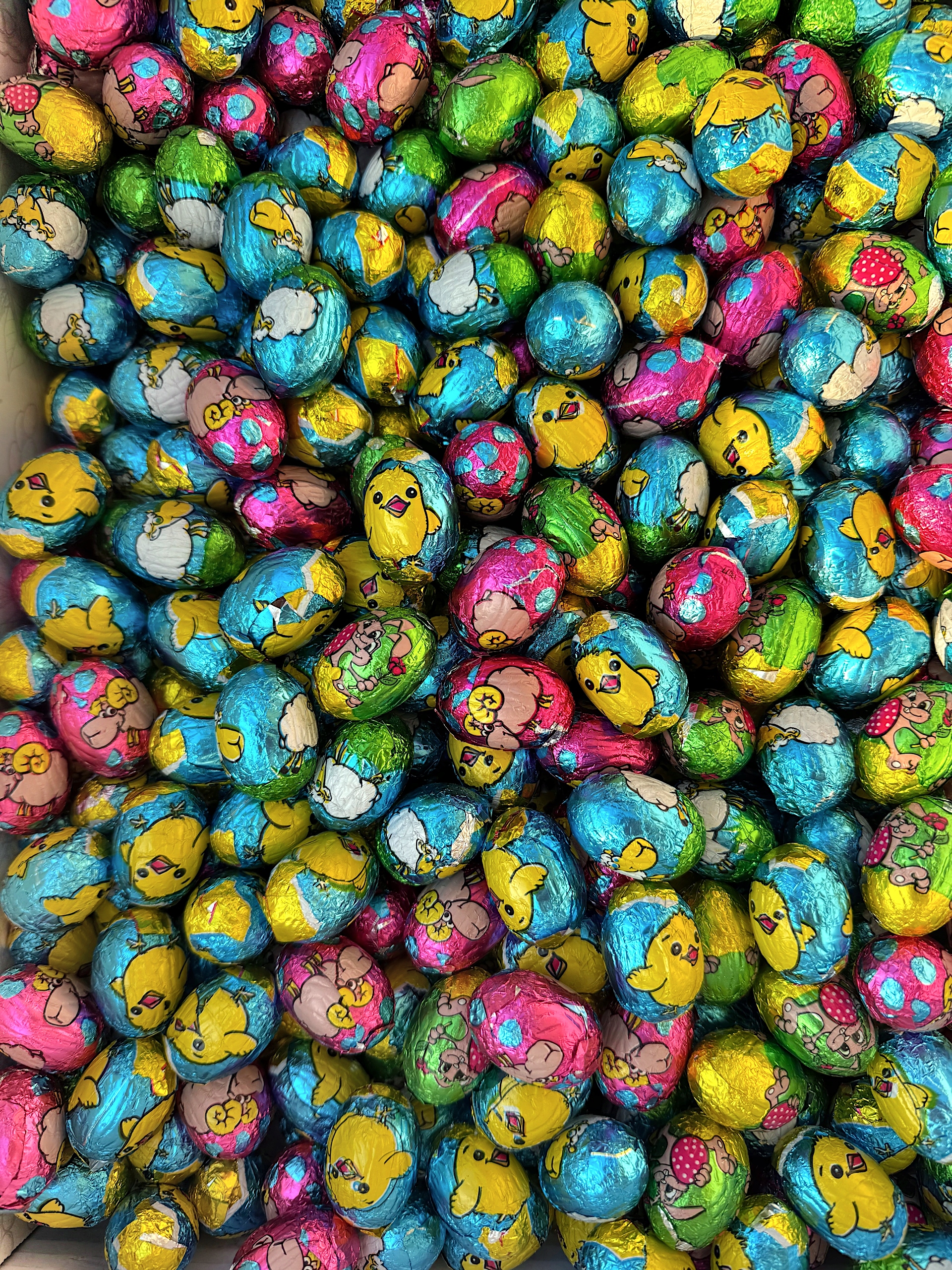 Levně Čokoládová vajíčka s náplní Ideální na Velikonoce Baron 9 Kg