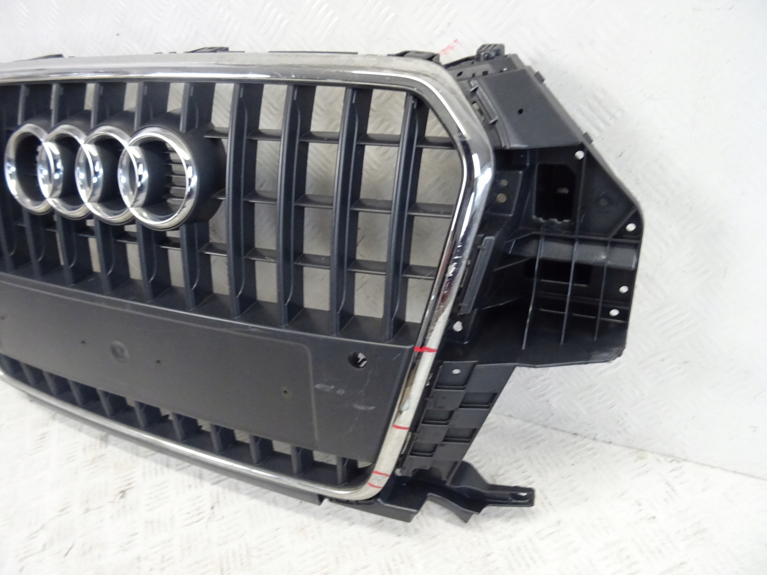 front PREKLADgrill front front AUDI Q3 8U 8U0853651