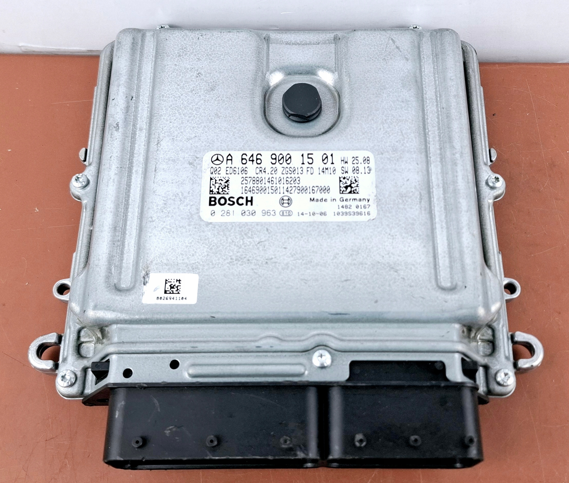 Mercedes-Benz Sprinter Ovladač motoru 2.2 CDi Ecu A6469001501 Nový