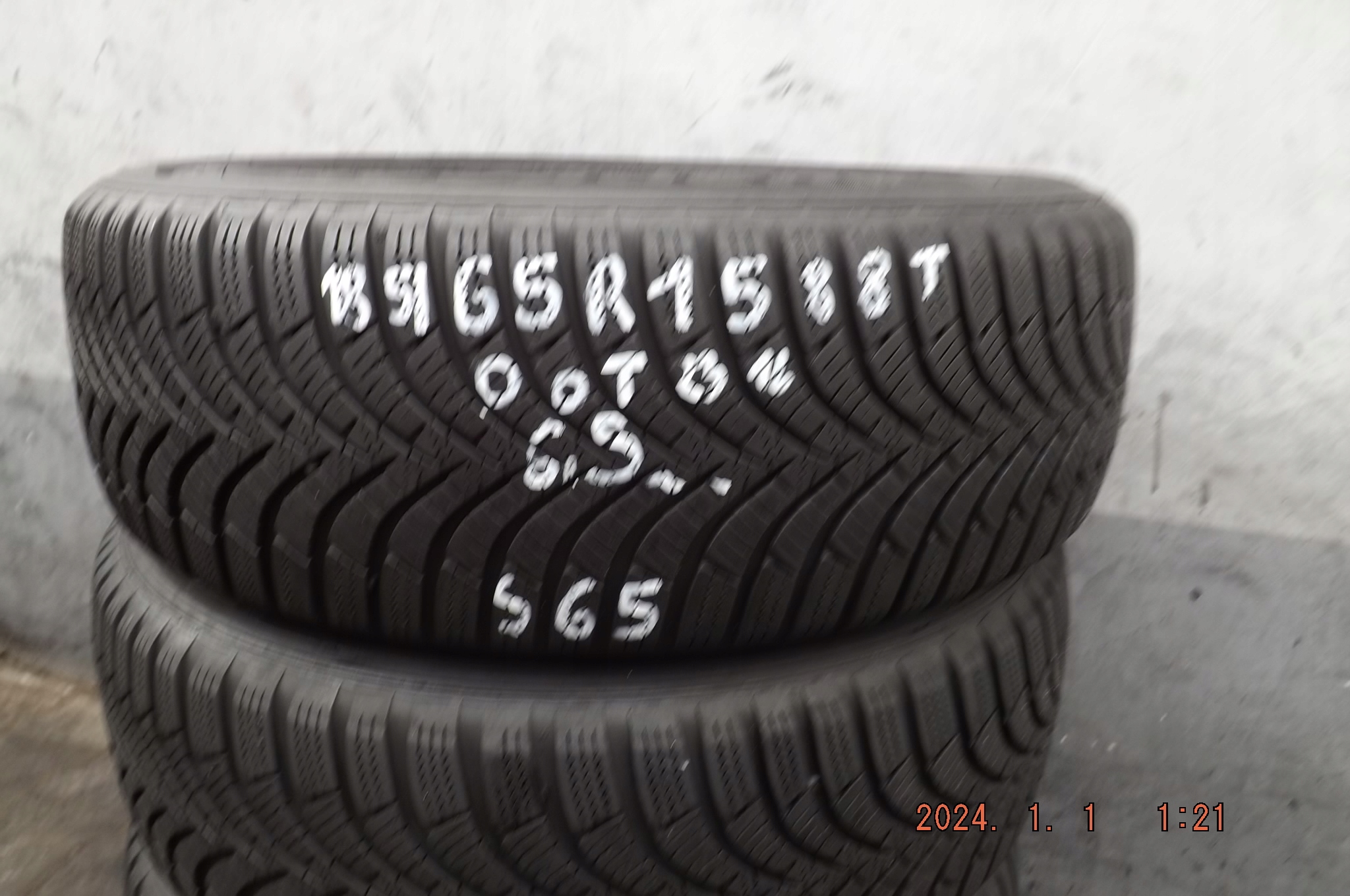 [S65] 4XZIMA 185/65R15 88T HANKOOK WINTER I*CEPT RS2 & Marka Hankook