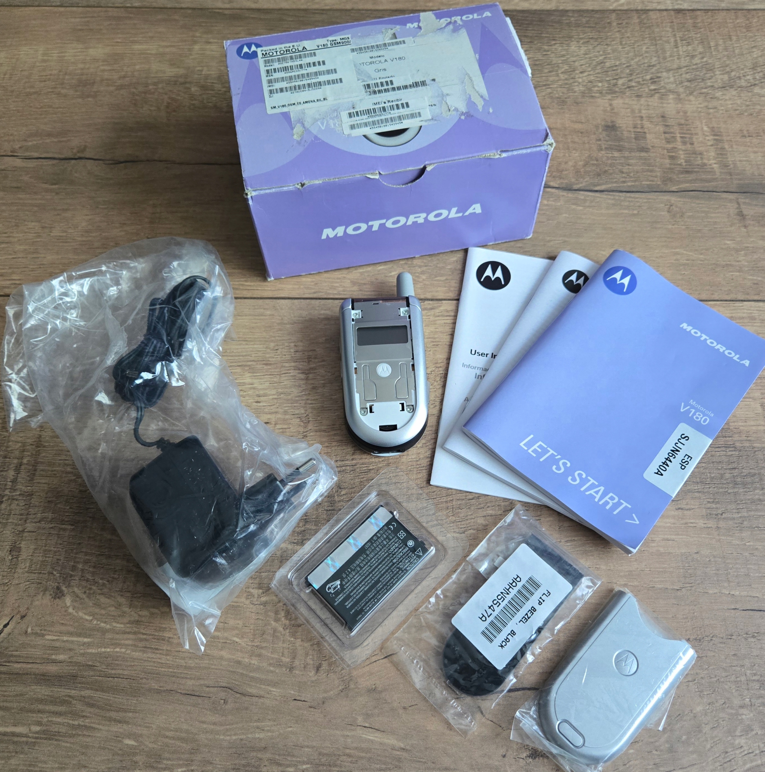 Motorola V180 Black Komplet Nowa Unikat Jedyna Taka Sim Lock