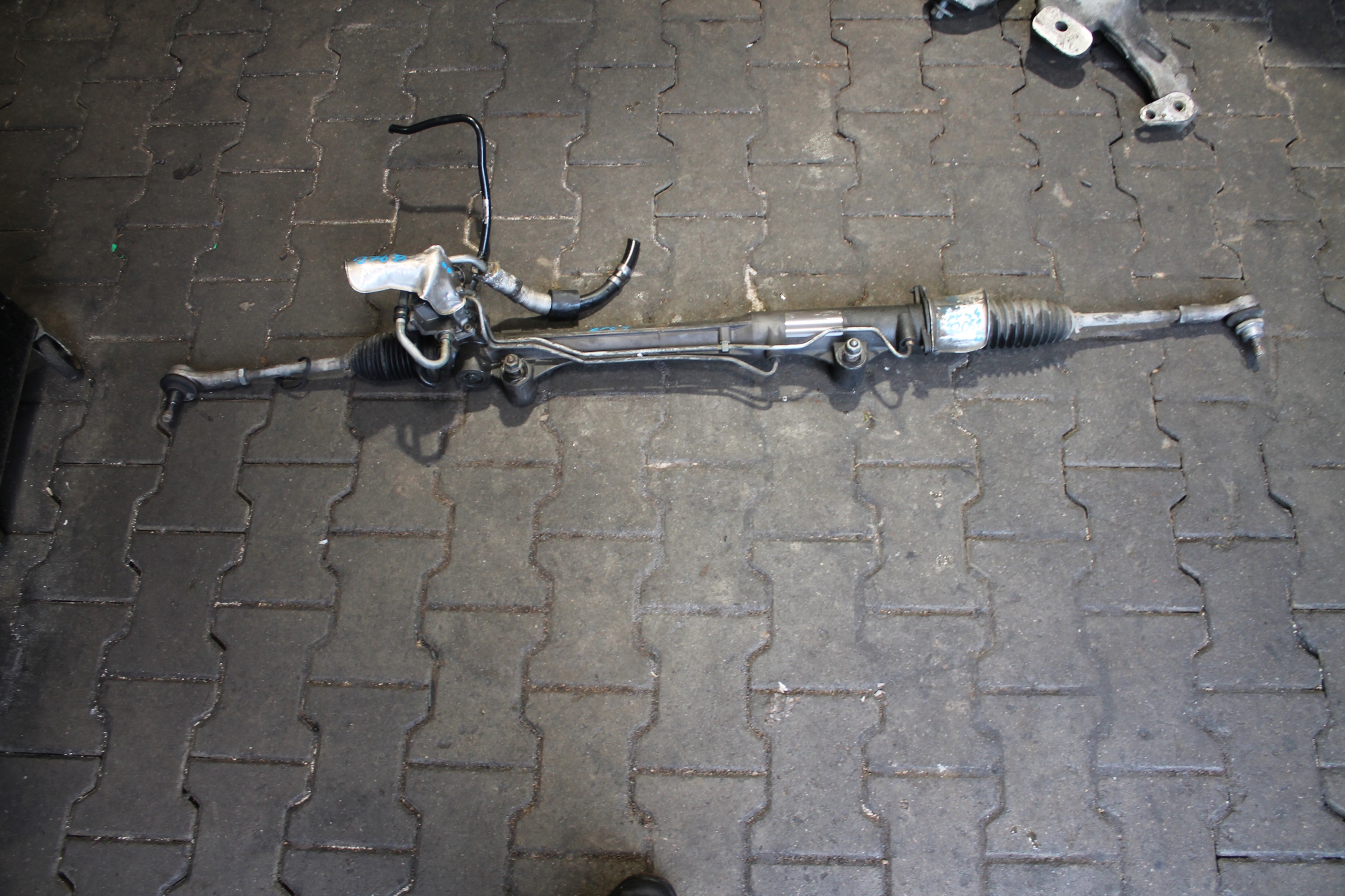 2768. servo control PORSCHE CAYENNE 7P5422051D