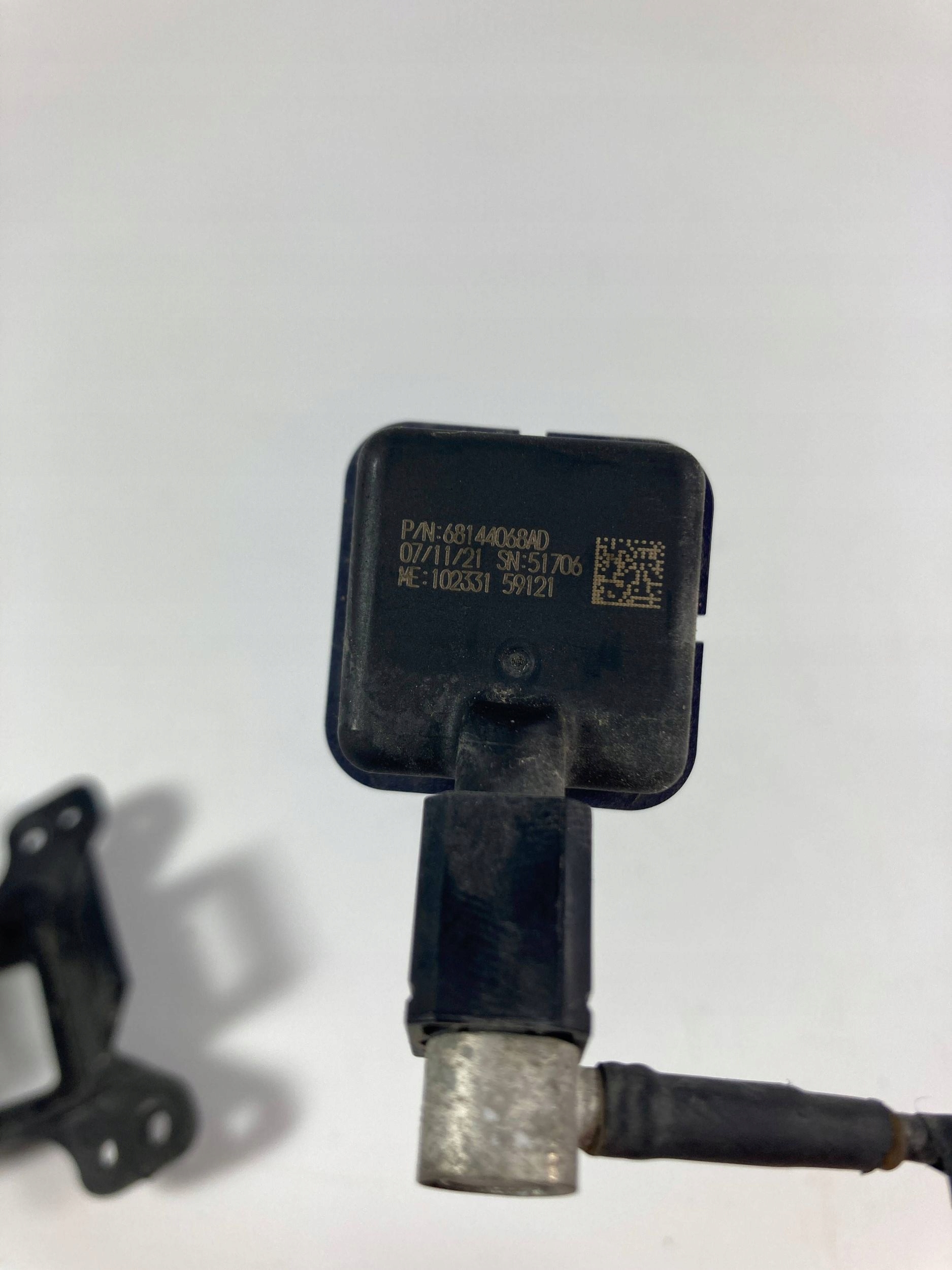 Ram 1500 TRX 6.2 kamera front grilla 2021-24