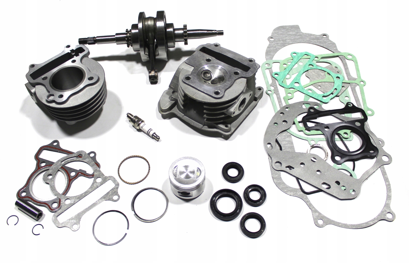 ZESTAW WAŁ GŁOWICA CYLINDER SKUTER 4T 60 cc ŚWIECA