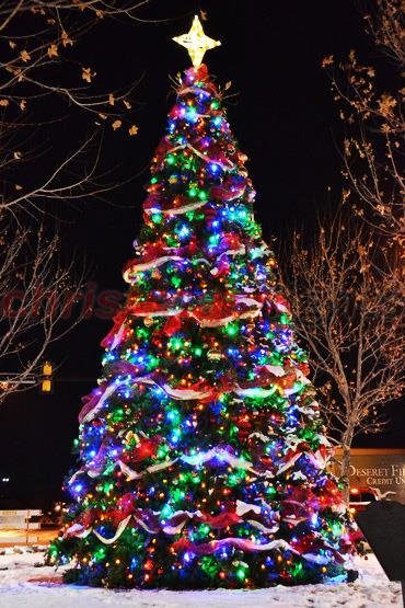 LAMPKI CHOINKOWE 200LED SZNUR 16M WIELOKOLOROWE Zasilanie sieciowe