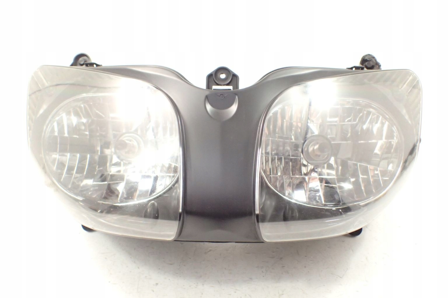 142781 - Yamaha FJR 1300 01-02 передняя фара