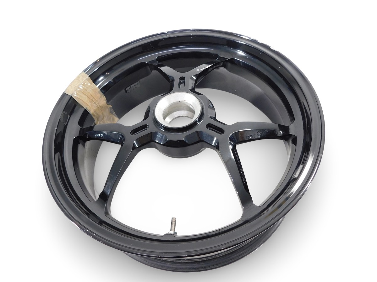 Koleso Zadné Ducati Monster 1200S 13-17 U-11 50211663AA