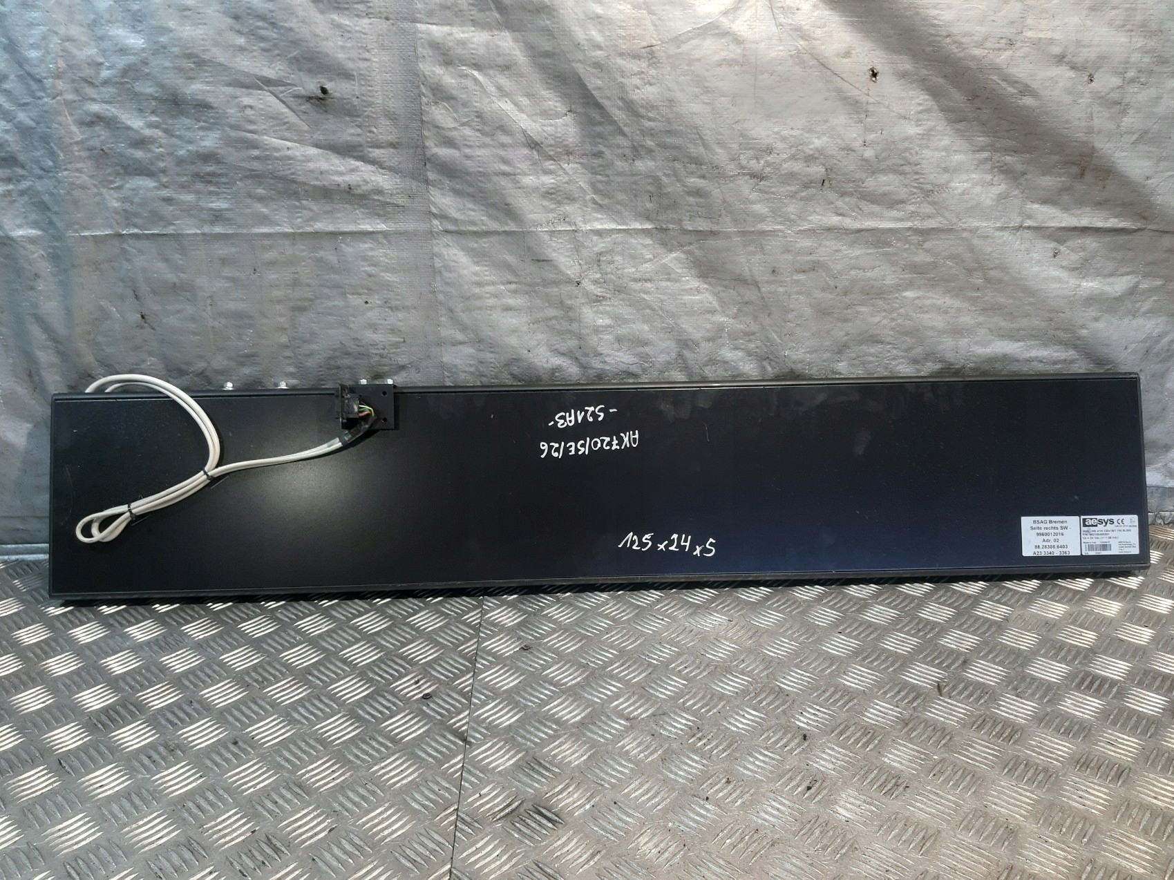 display AESYS HG 4/10.120x16/1 YW SLIM2 EVOBUS