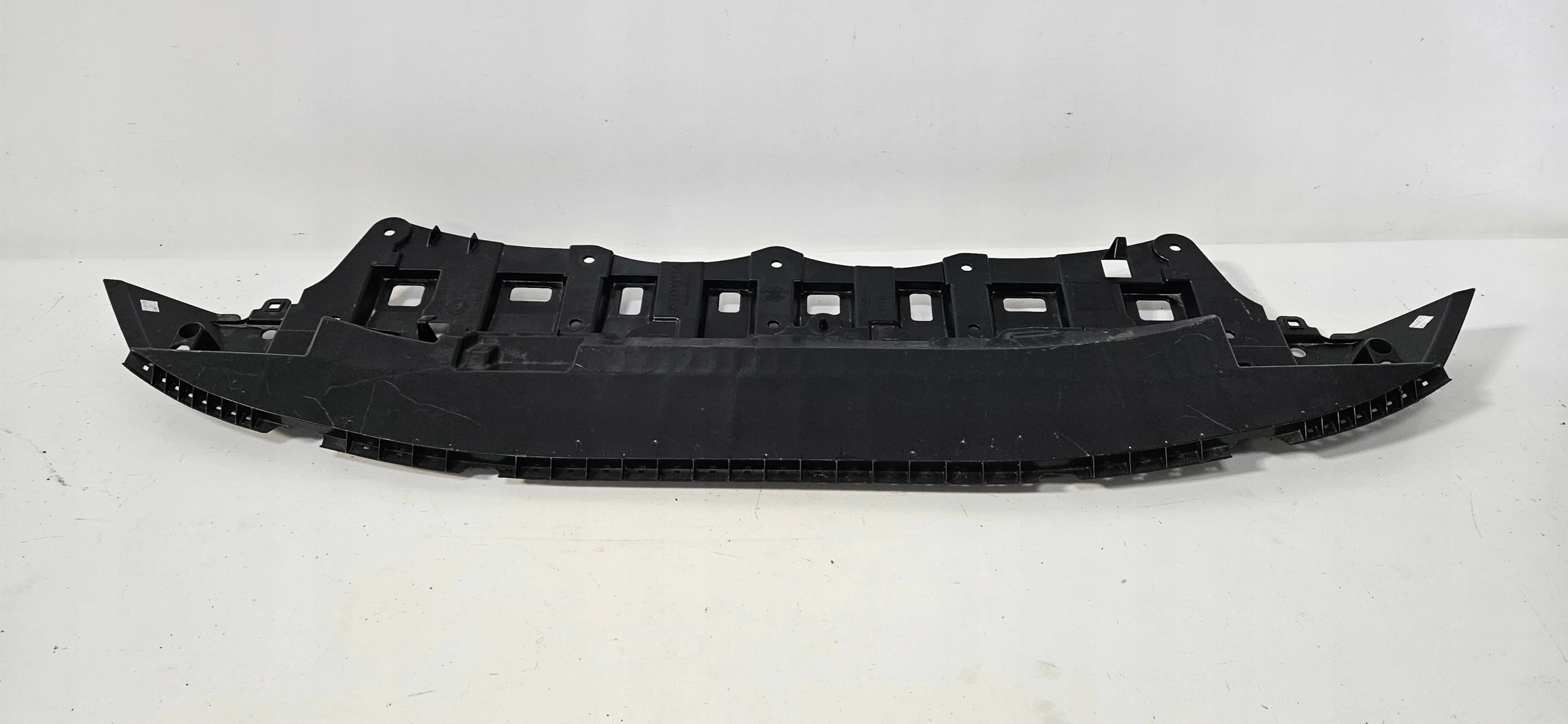 cover below bumper front TOYOTA YARIS CROSS 2020