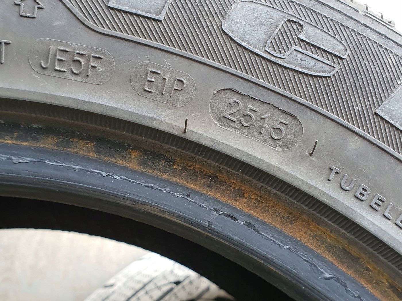 OPONY MINERVA ICE-PLUS S210 205/55/R16 5MM 2SZT Profil opony 55
