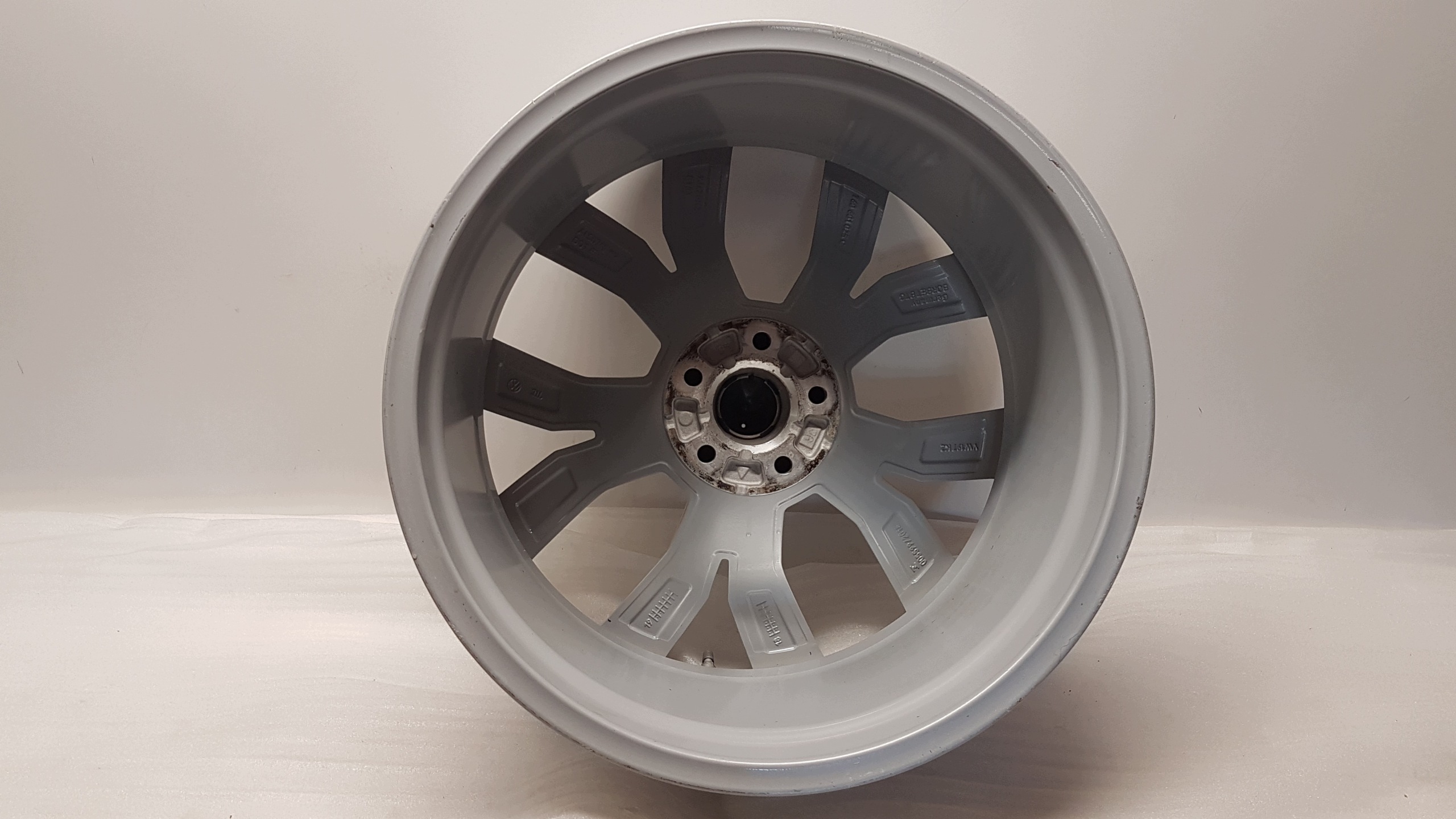 disk VW TOUAREG 9Jx20 ET33 760601025C