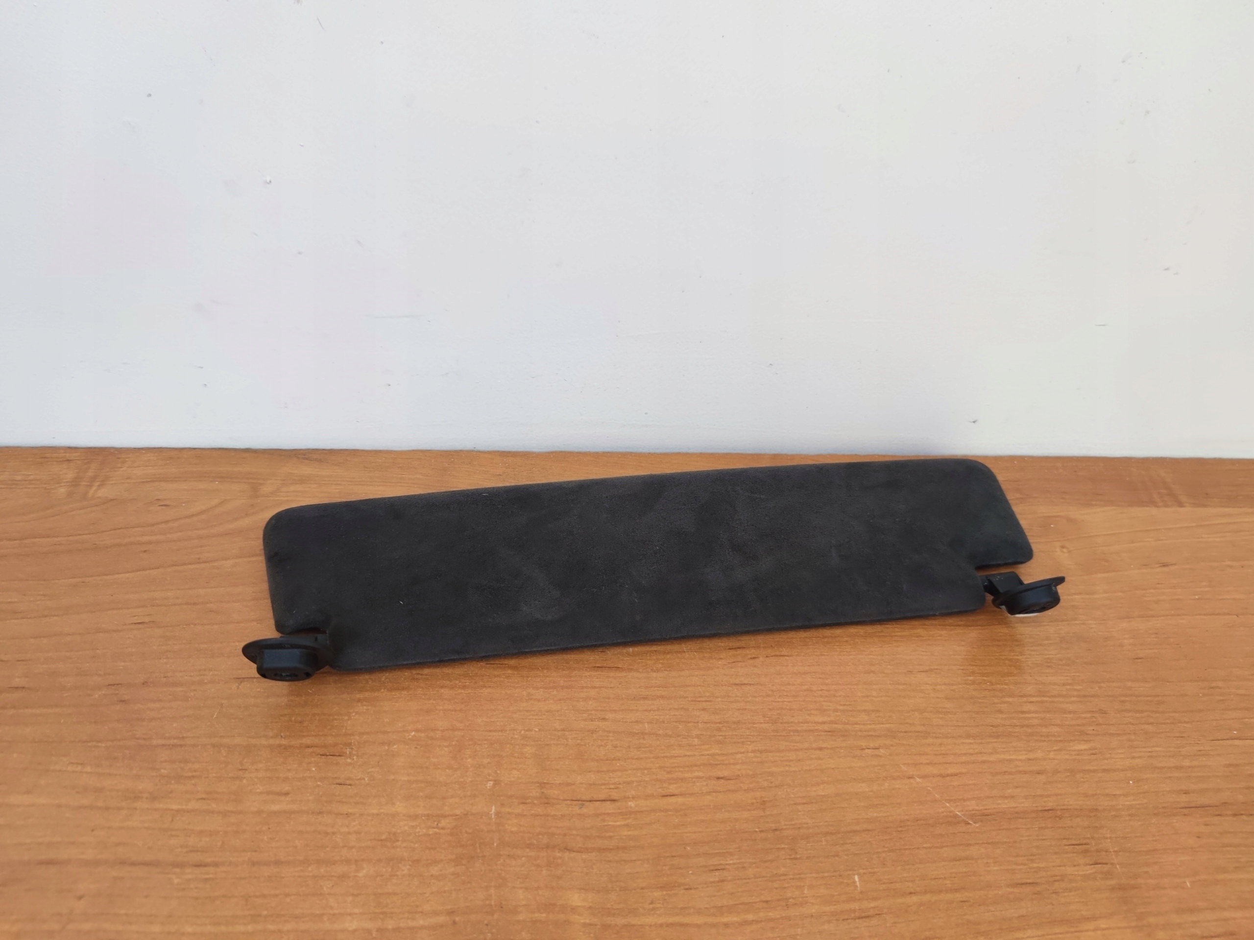 AUDI R8 right cover PRZECIWSLONECZNA visor