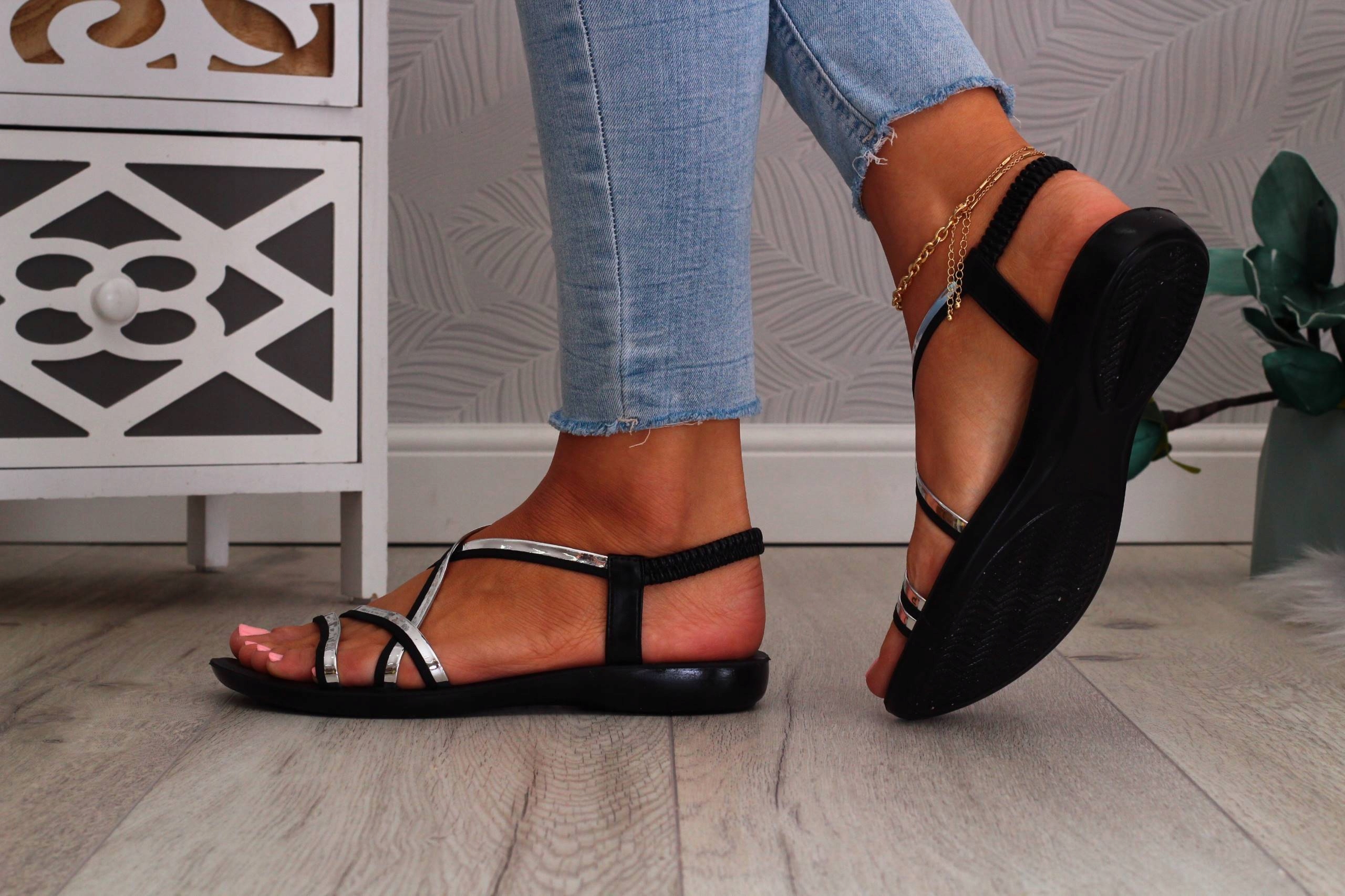 CZARNE SANDAŁY DAMSKIE ELEGANCKIE PŁASKIE LEKKIE Materiał zewnętrzny inny