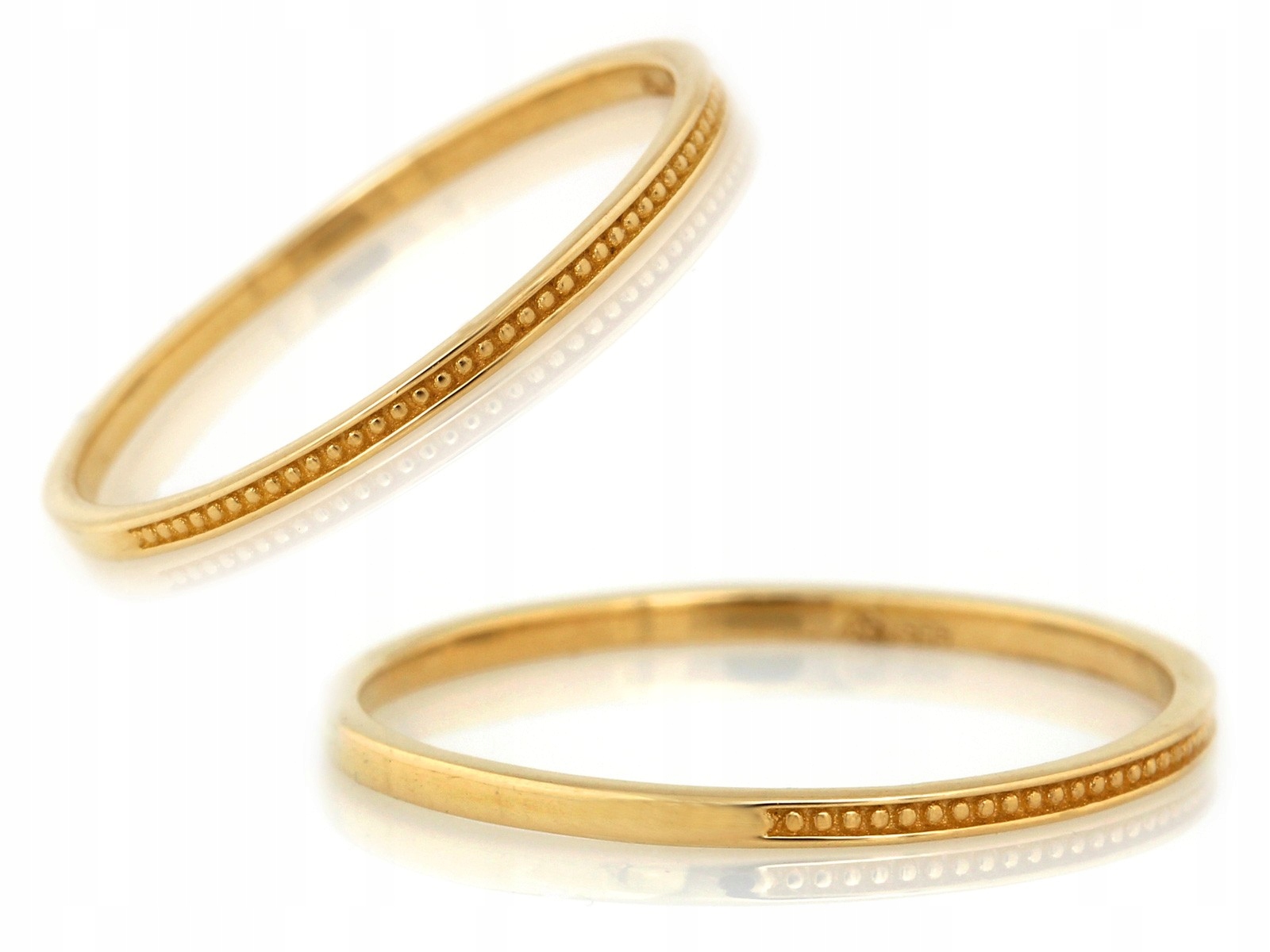 Jemný zlatý prstýnek 585 úzký 11r Prsten jako dárek 0.6 g