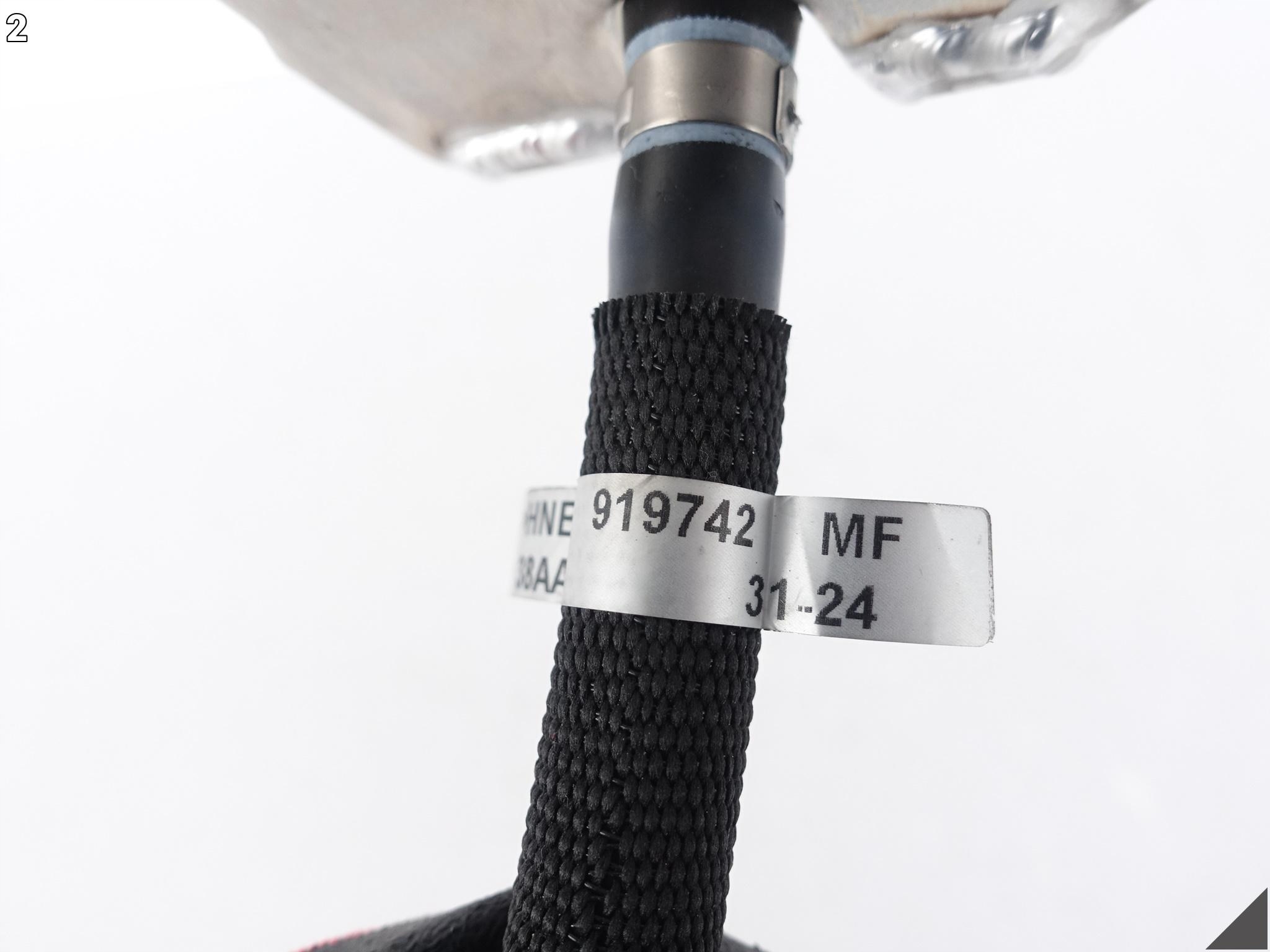 FERRARI 12CLINDRI 24- tank SYSTEMU lifting POJAZDU hose + bracket