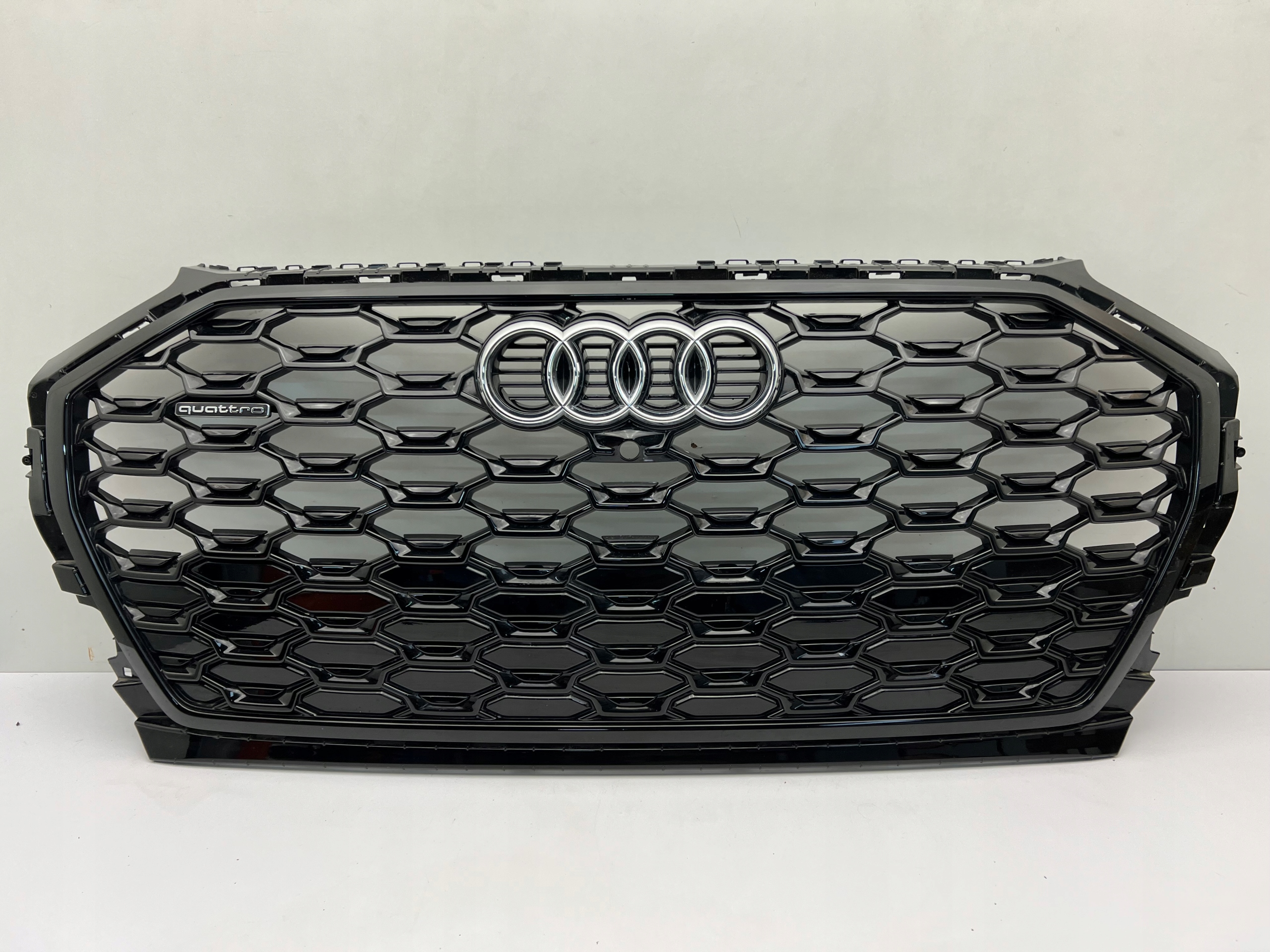 AUDI Q5 II 80F SPORTBACK LIFT SLINE ATRAPA GRILL 80F853651 za 2999 zł