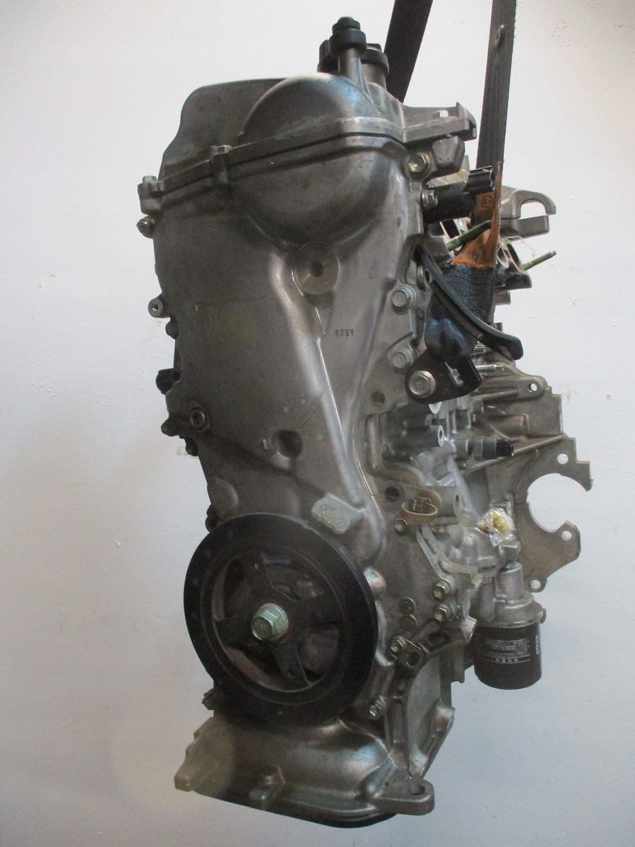 engine motor TOYOTA YARIS III 1.5 hyb 1NZ