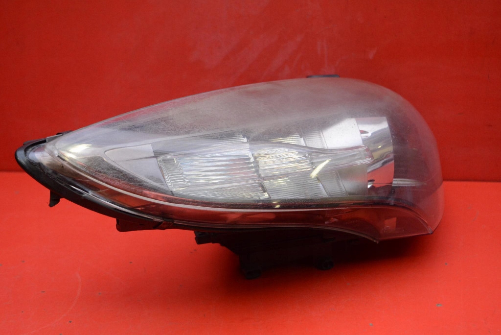REFLEKTOR right light front XENON EU 260100021R RENAULT MEGANE 3 III 08-14