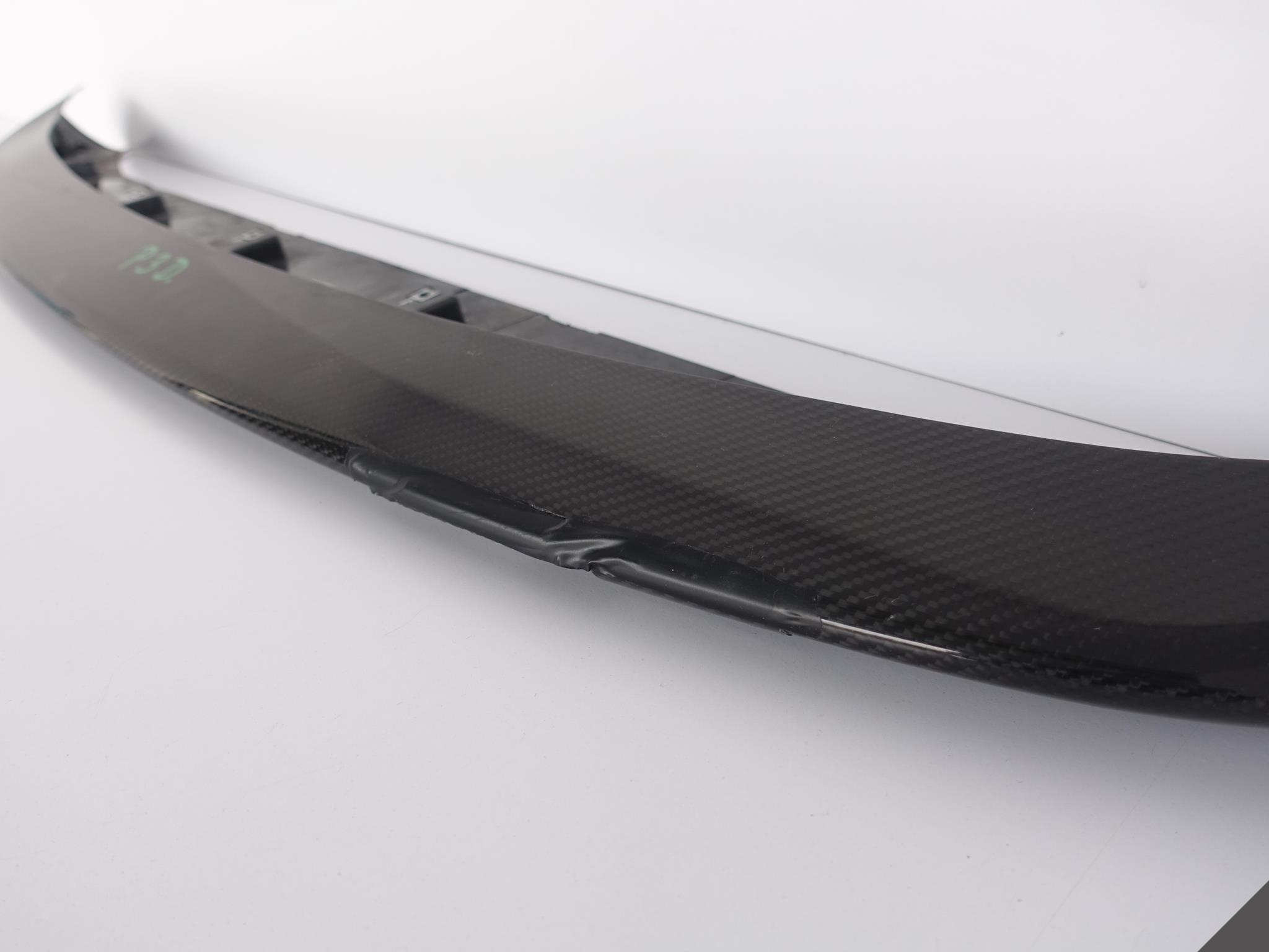 MASERATI LEVANTE TROFEO GTS LIFT CARBON SPOILER