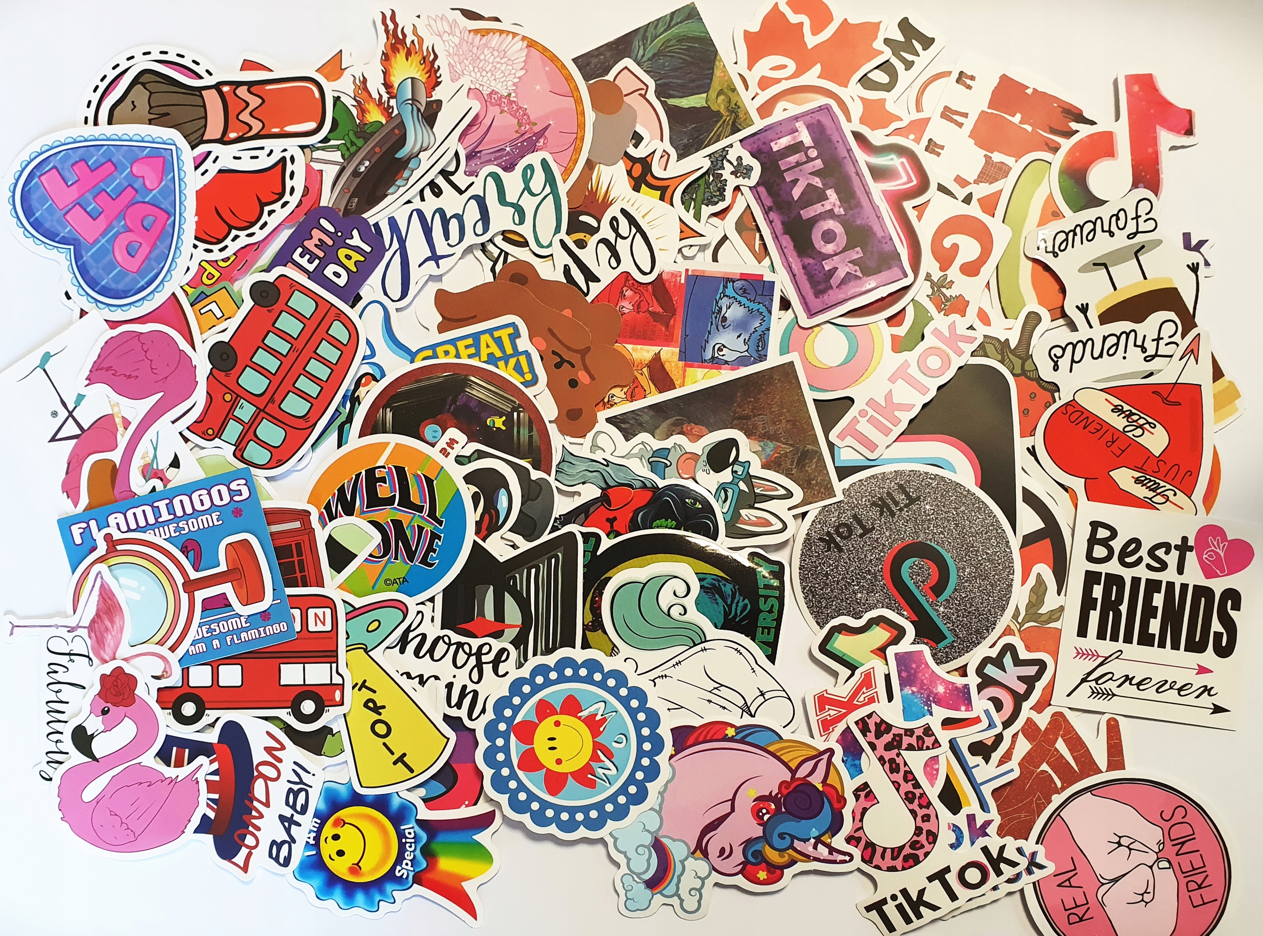 NAKLEJKI NA ROWER WODOODPORNE TOP MIX 100 szt Cechy dodatkowe brak