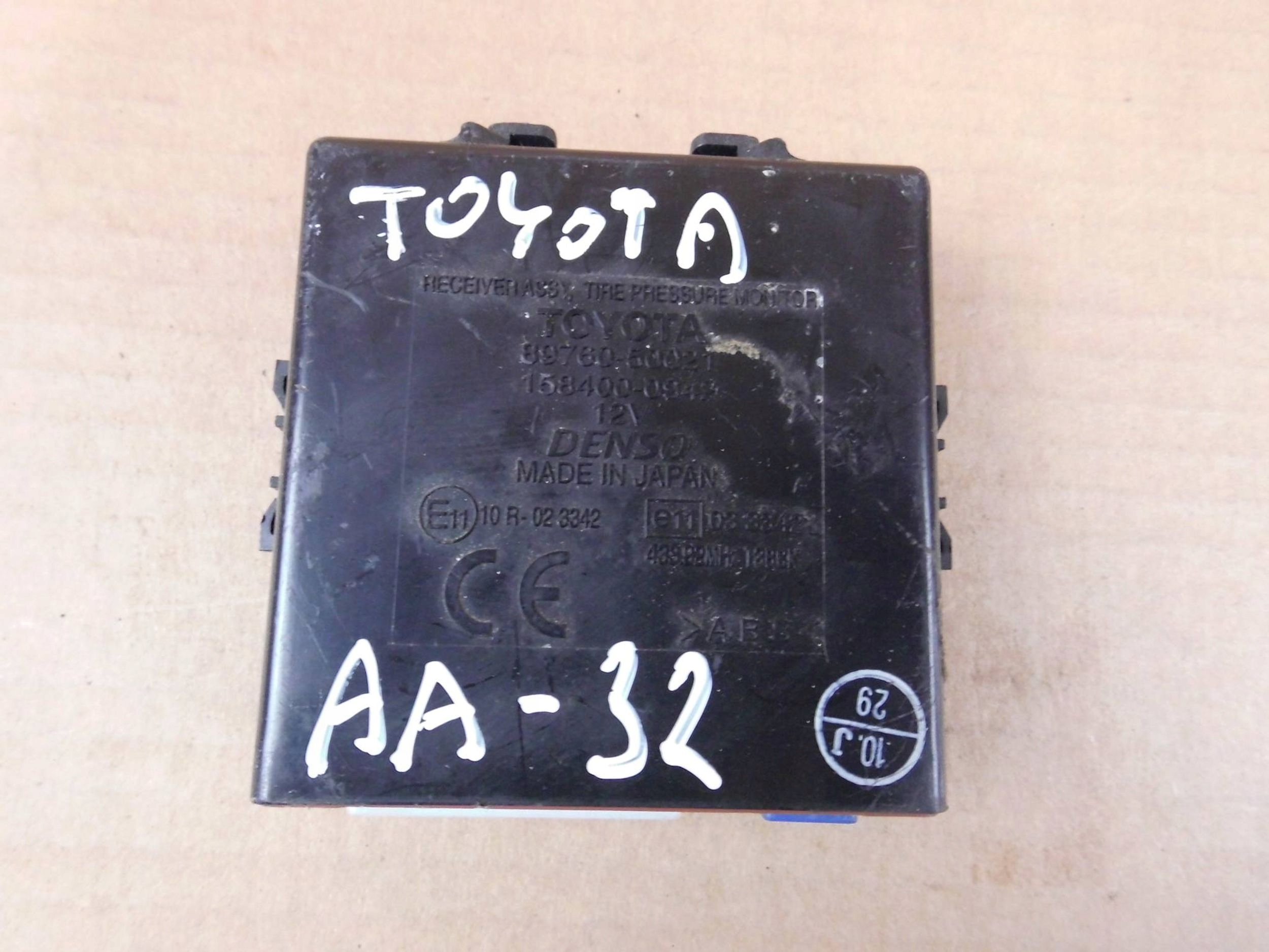 Lexus LS460 LS600H modulo computer Centralina pressione w oponach 89760-50021