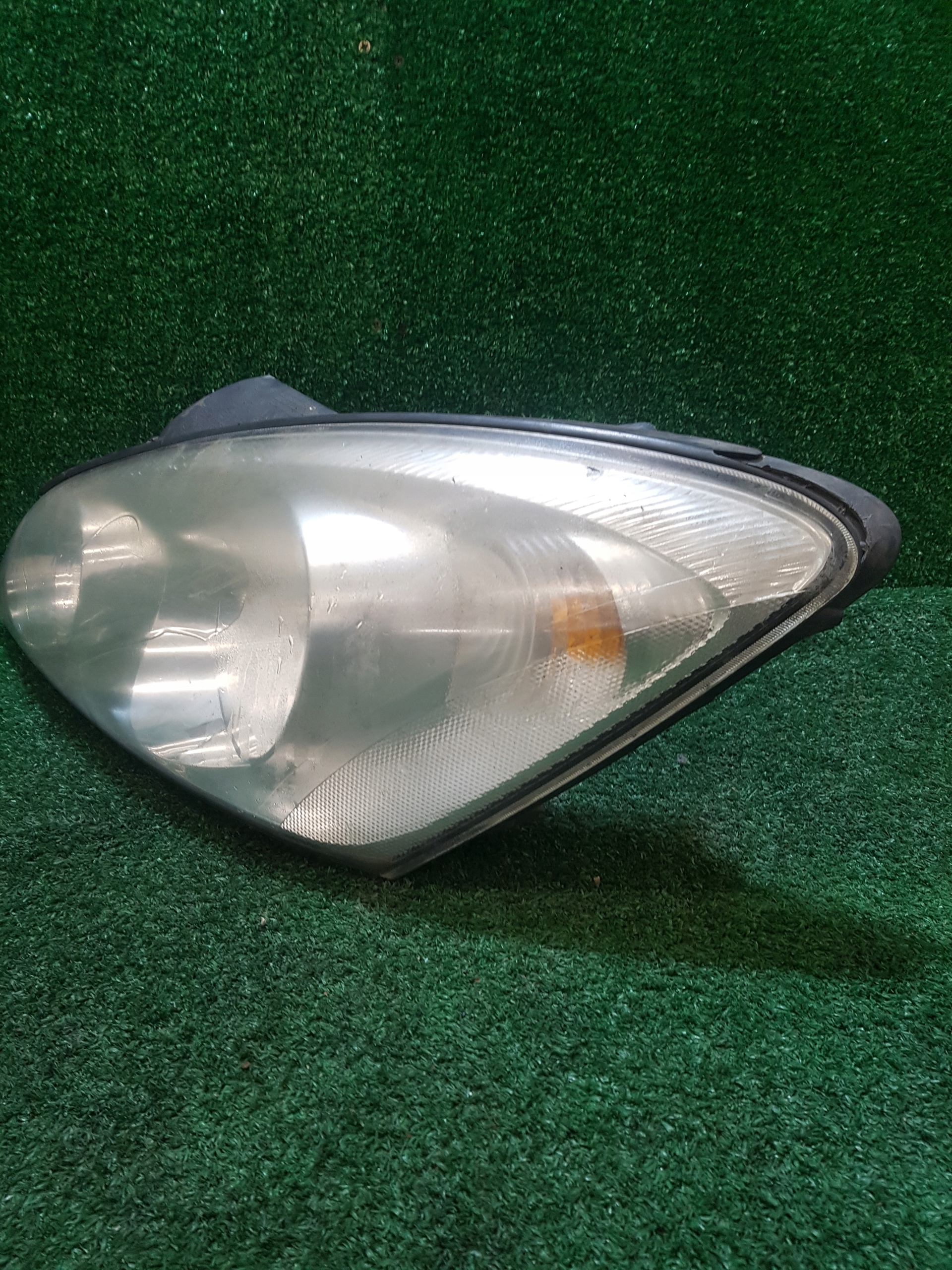 light left front KIA CEED 92101-1H00