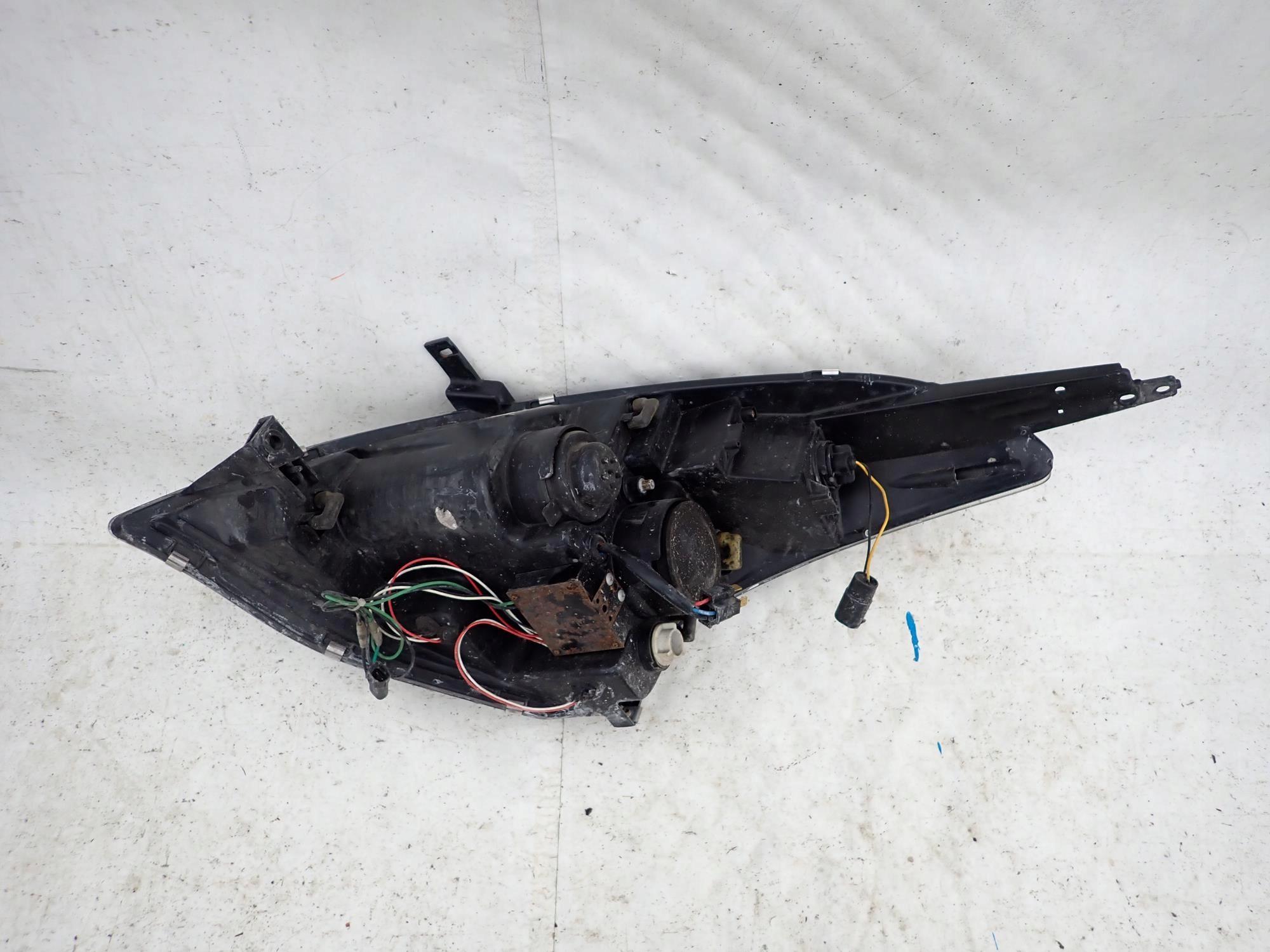 SUZUKI SWIFT IV 4 TUNING 10-17 light front right