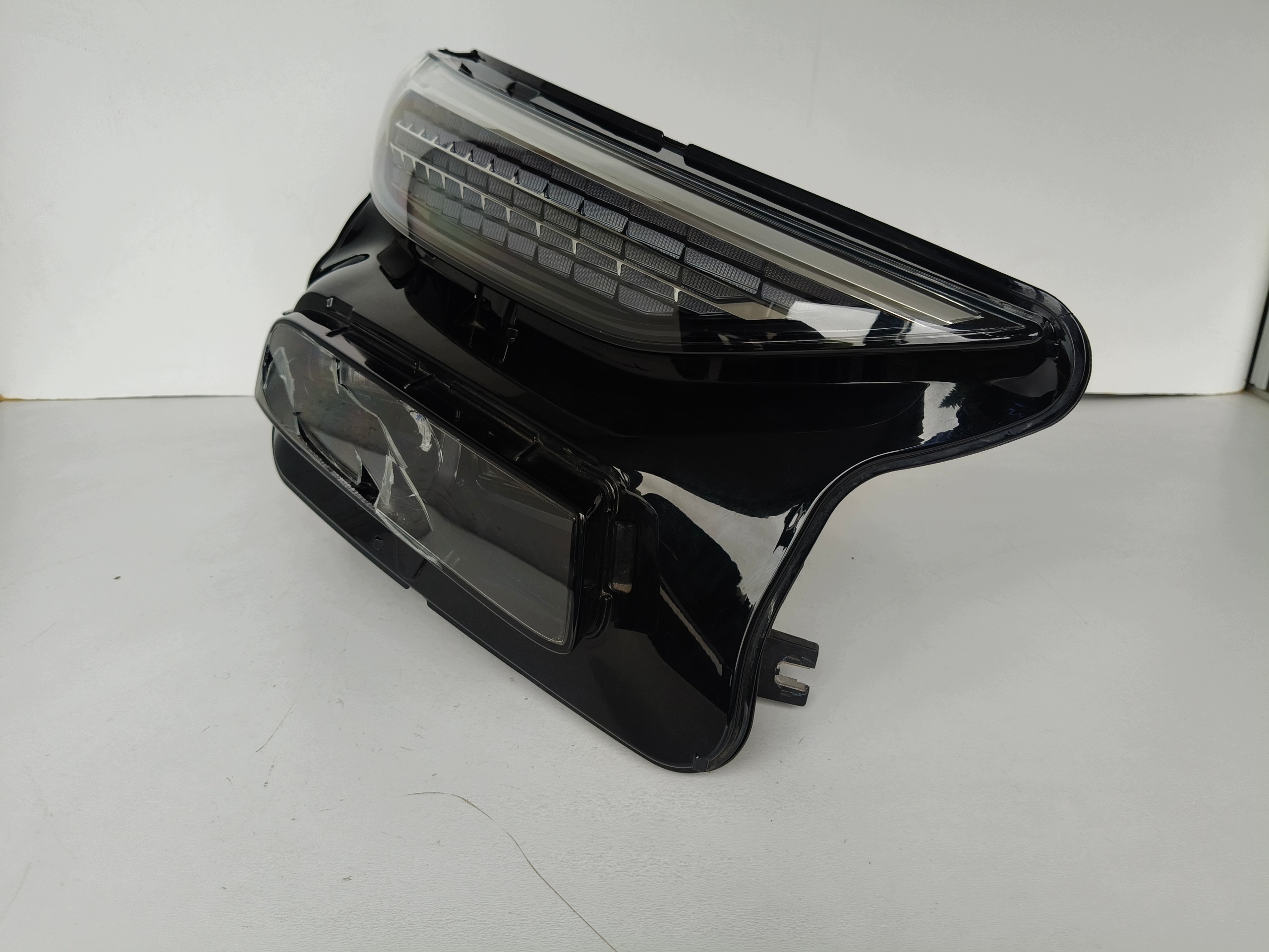 Licht rechts REFLEKTOR AUDI Q6 86H 23- FULL LED