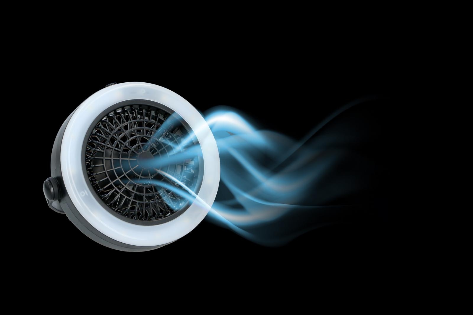 Lampa bateryjna Grundig z uchwytem do zawieszenia Kod producenta P4742