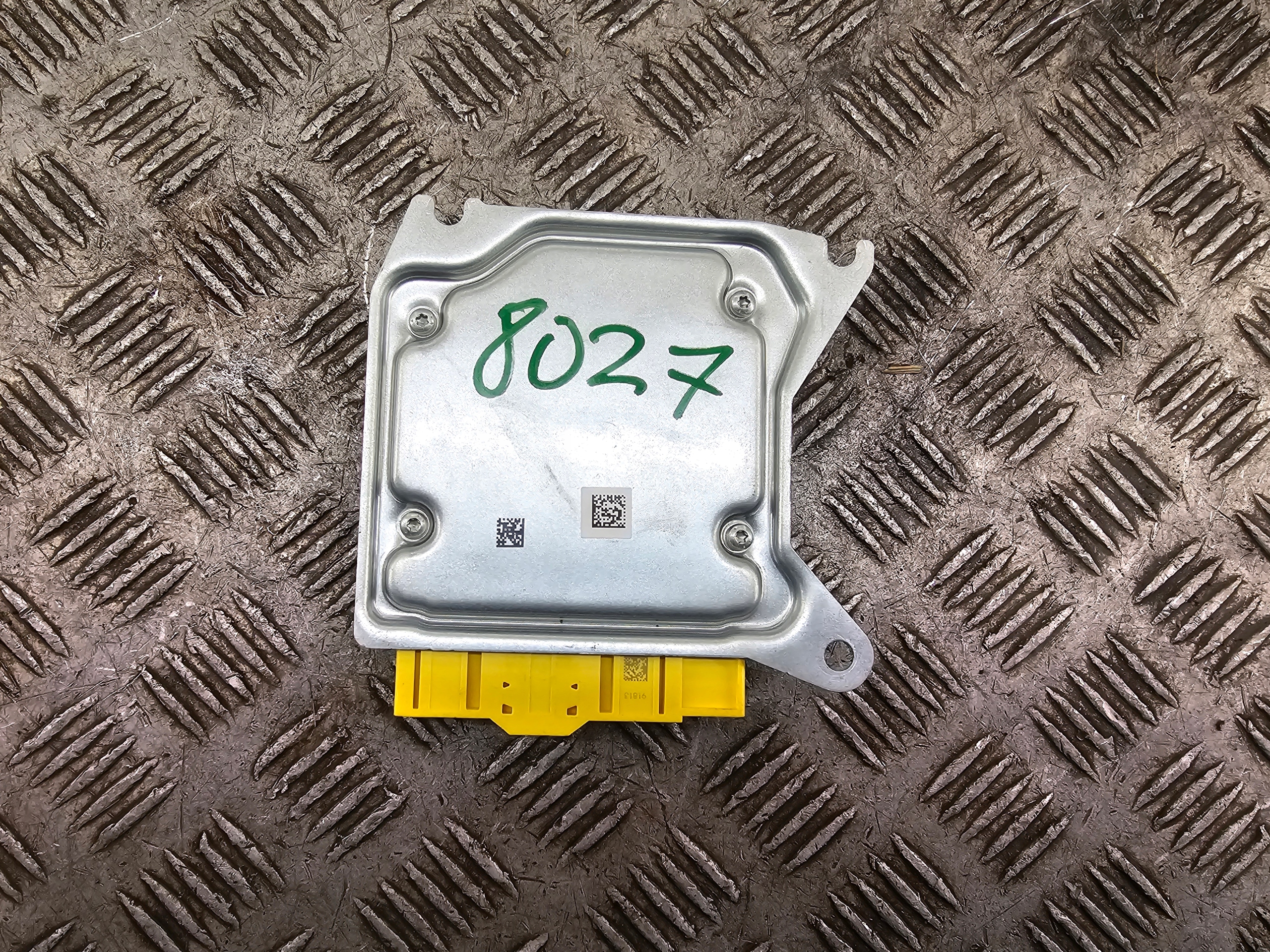 MERCEDES modulo SENSOR airbag 0285015019 Originale A1779000304