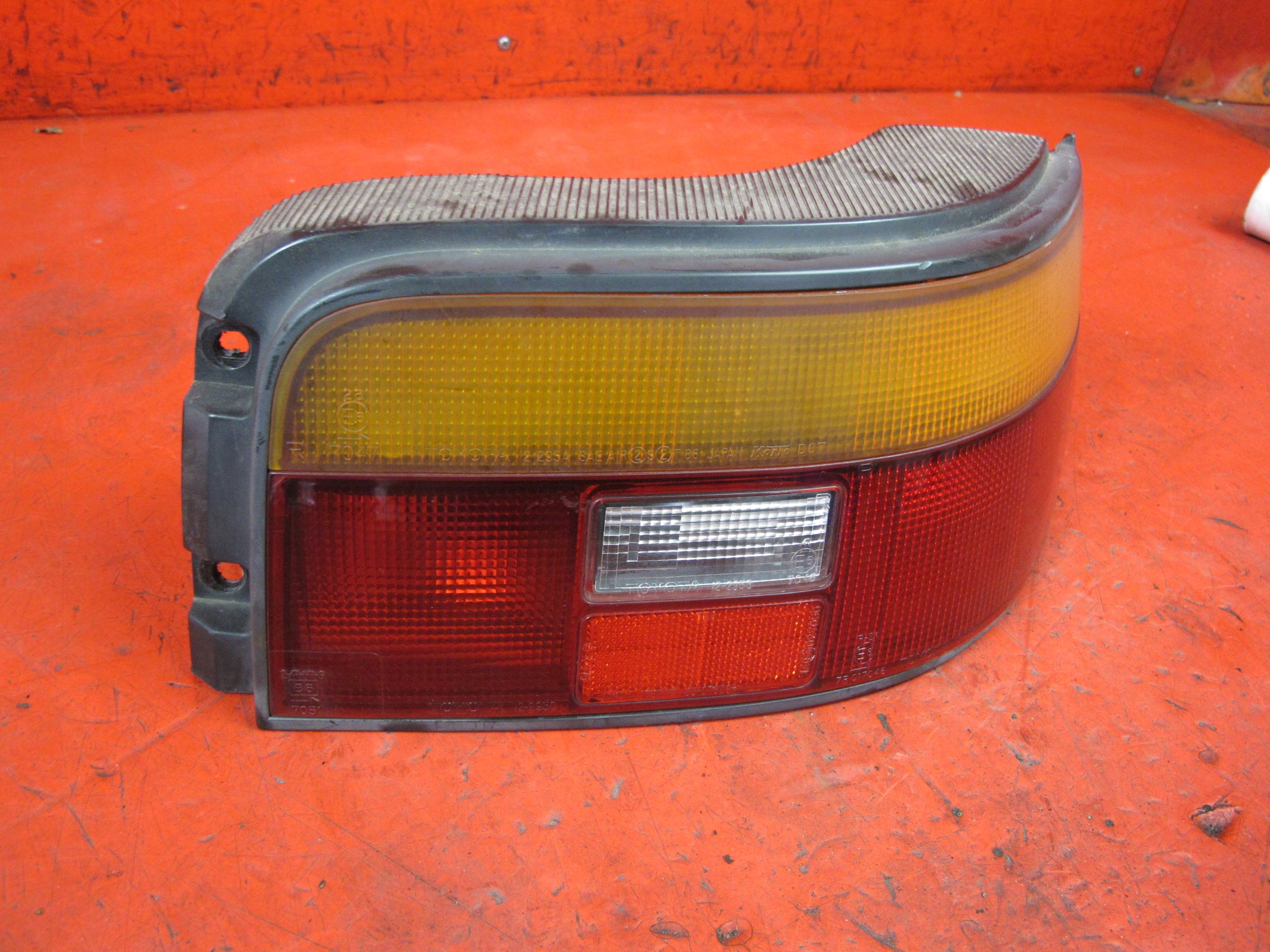 TOYOTA COROLLA E9 EE90 HB 3D light right rear part rear