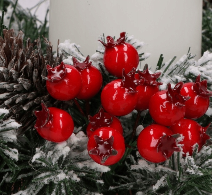 GŁÓG CZERWONY NA DRUCIKU 1,5 CM ŚWIĘTA STROIK 3SZT Marka Emized