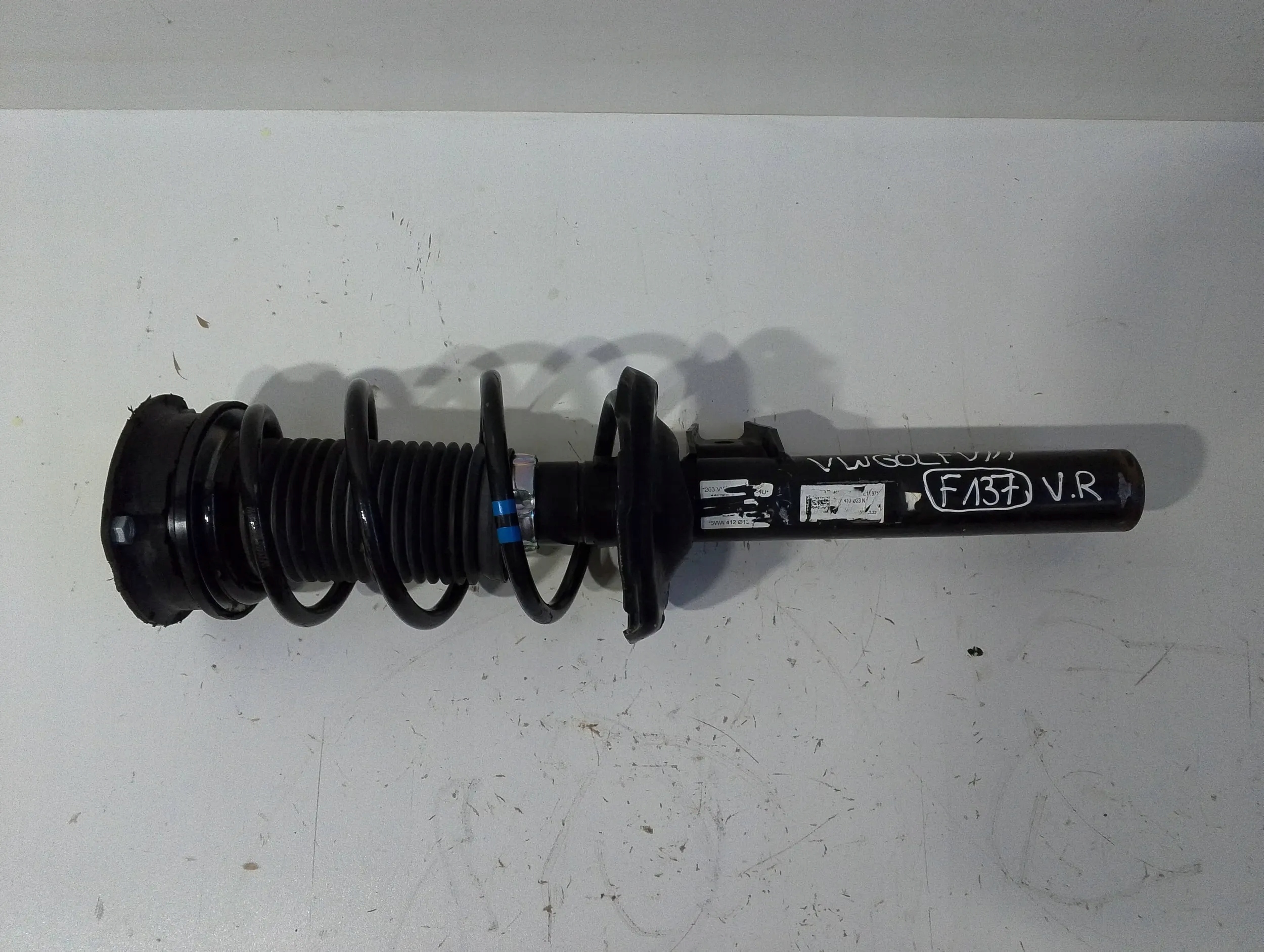 VW Golf VIII shock absorber front 5WA413023N