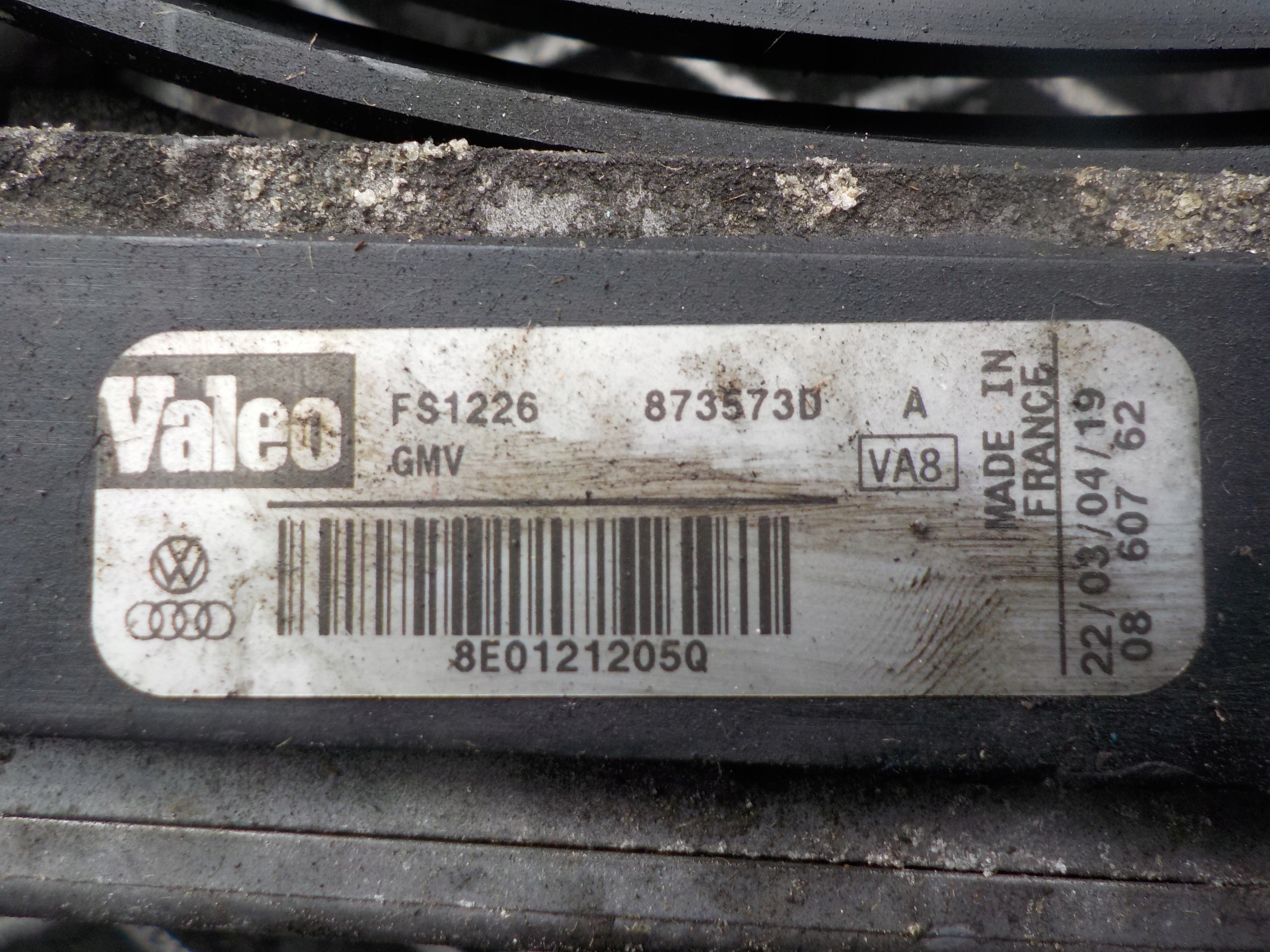 AUDI A4 B6 2.0 FSI ORG fan module radiator 8E0121205Q
