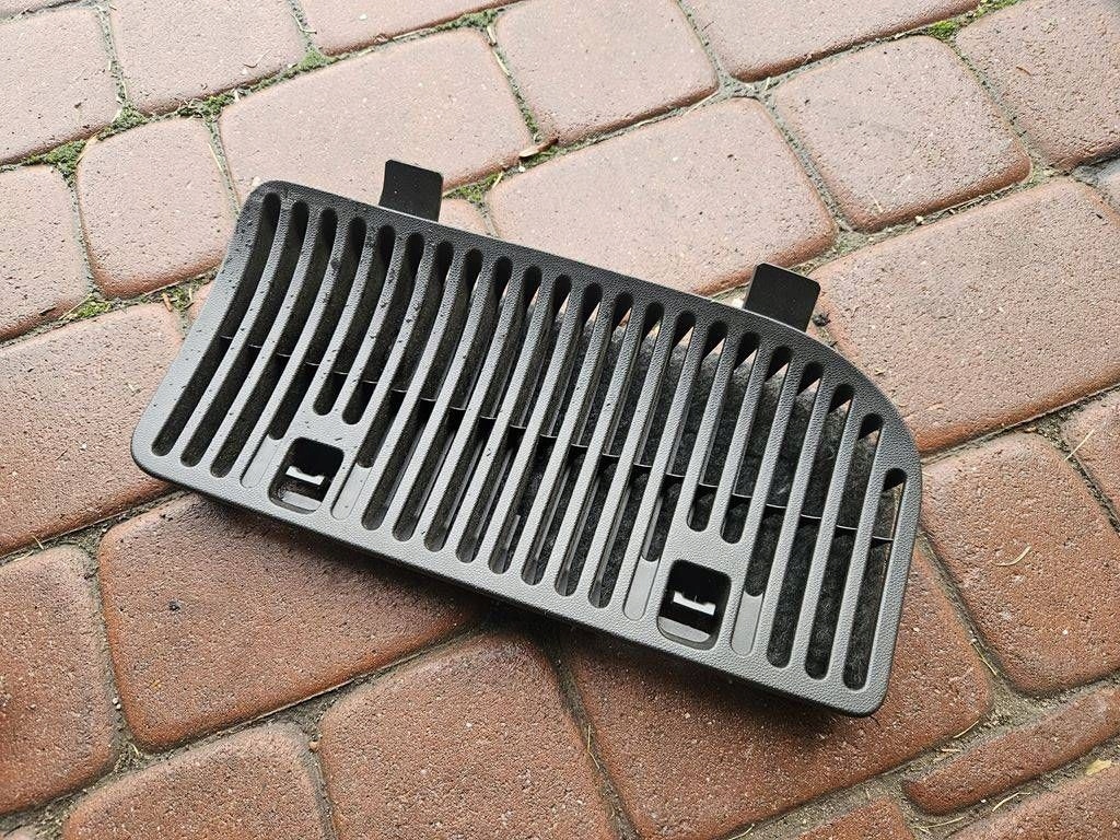 cover cover boot spoiler side left left Opel Adam 13351827