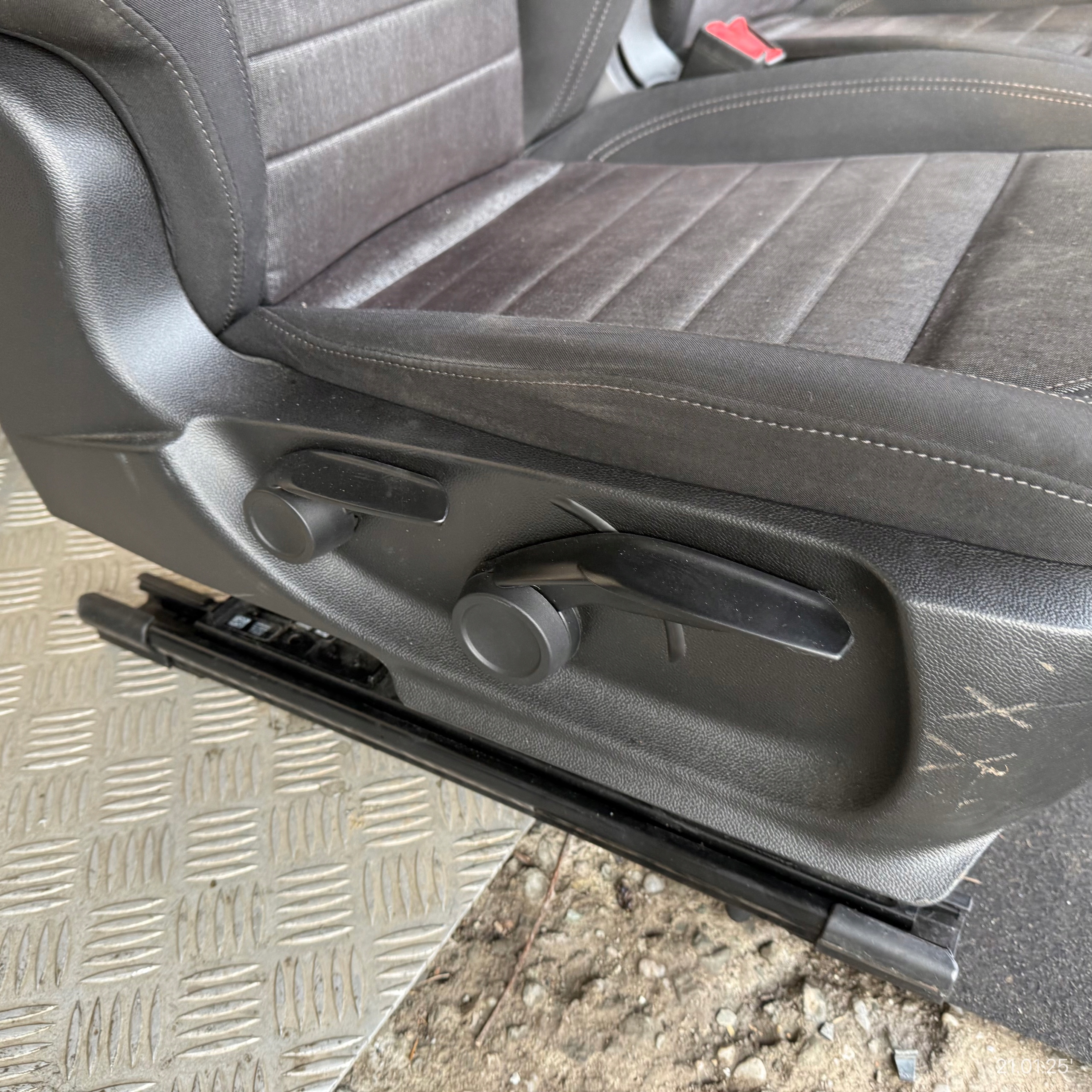 Siège KOMPLET ALFA ROMEO STELVIO 2017 ROK