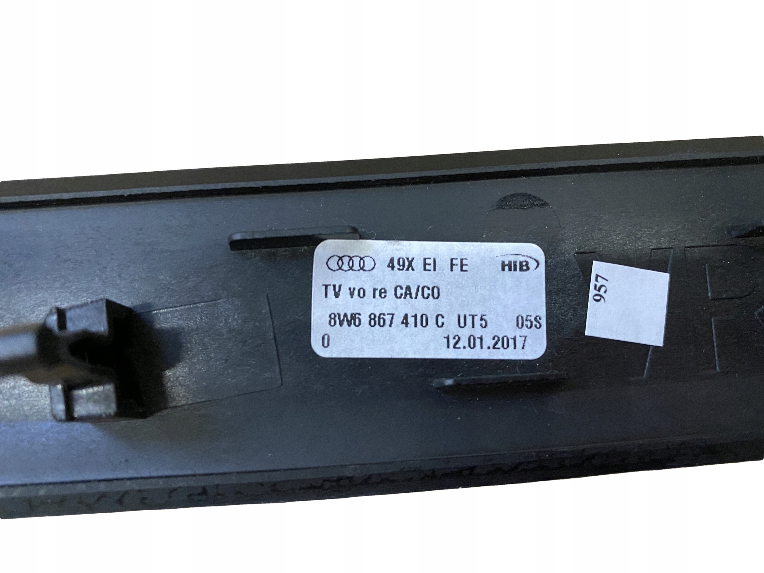 AUDI A5 8W COUPE DEKOR door right 8W6867410C