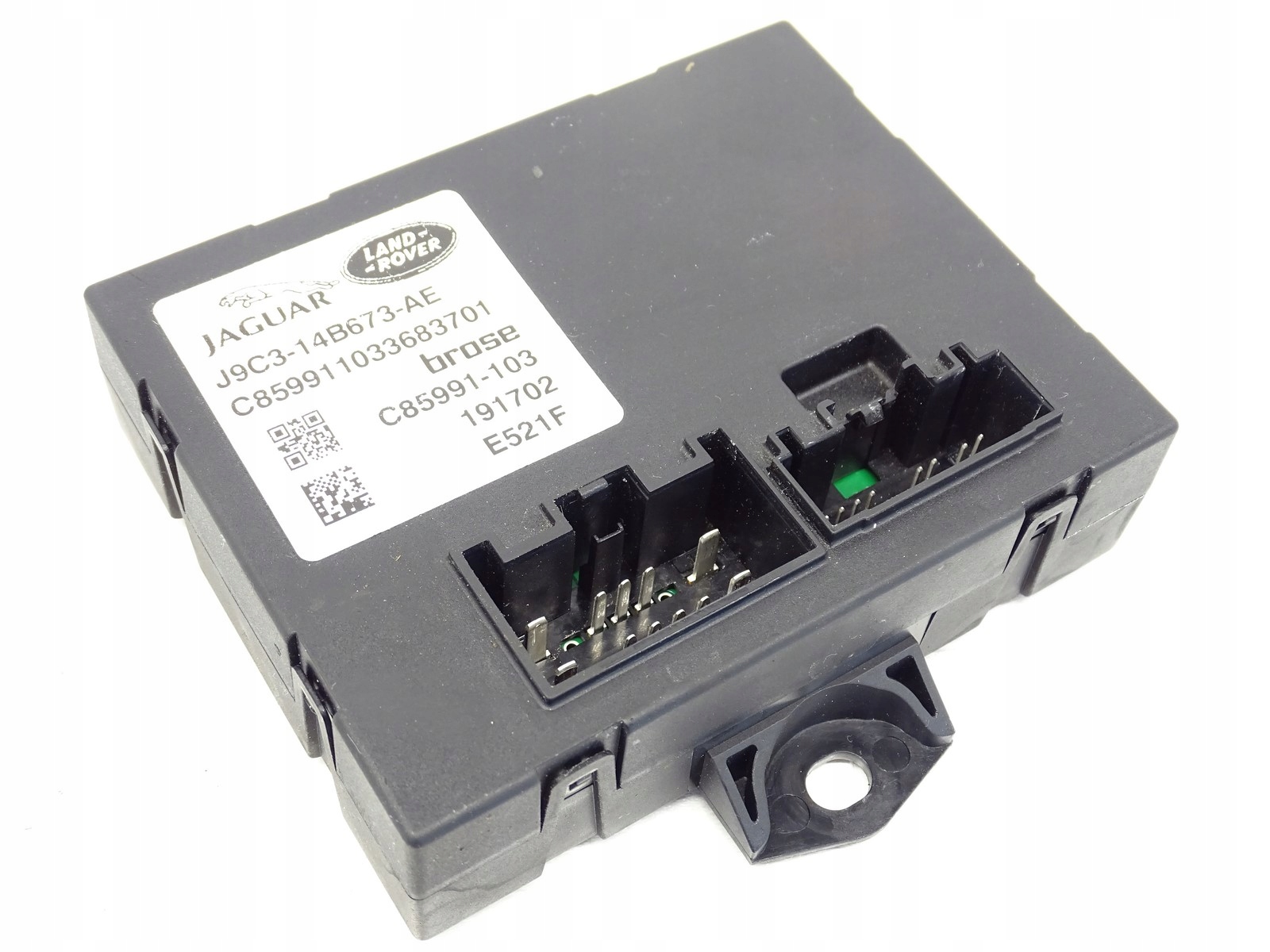 МОДУЛЬ УПРАВЛЕНИЯ КРЫШКИ БАГАЖНИКА JAGUAR Е-PACE X540 J9c3-14b673-AE