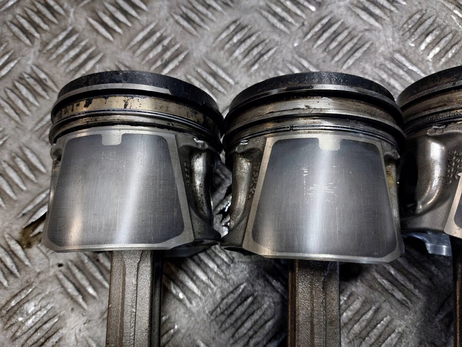 piston + connecting rod RENAULT MASTER III 2.3 DCI M9T870